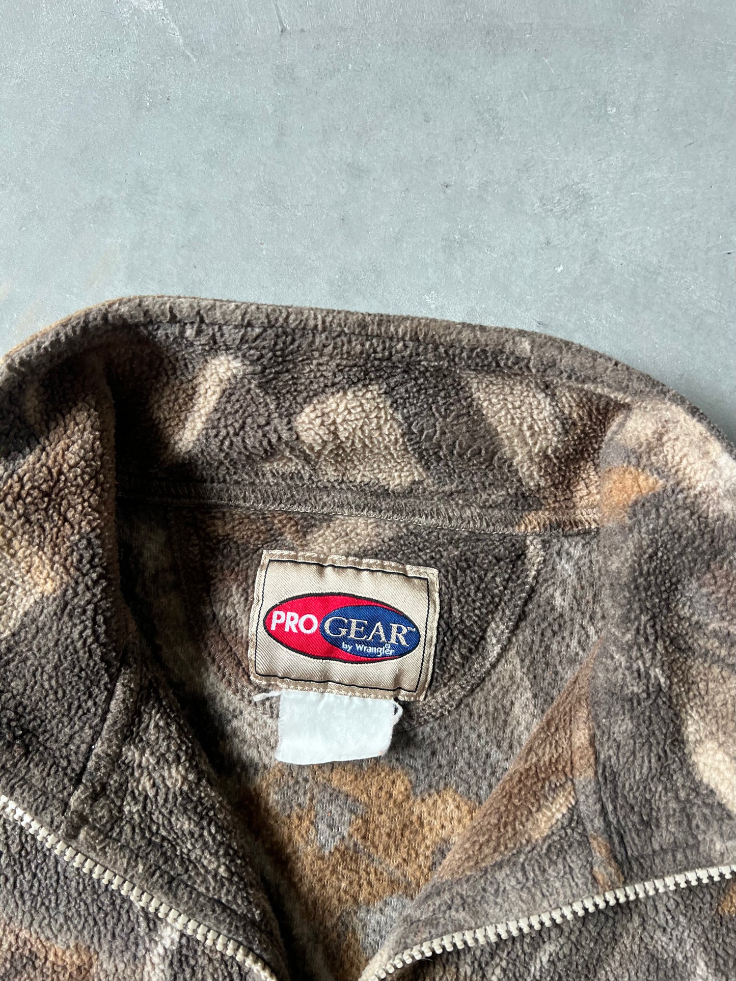 Vintage RealTree Camo Zip Fleece - M