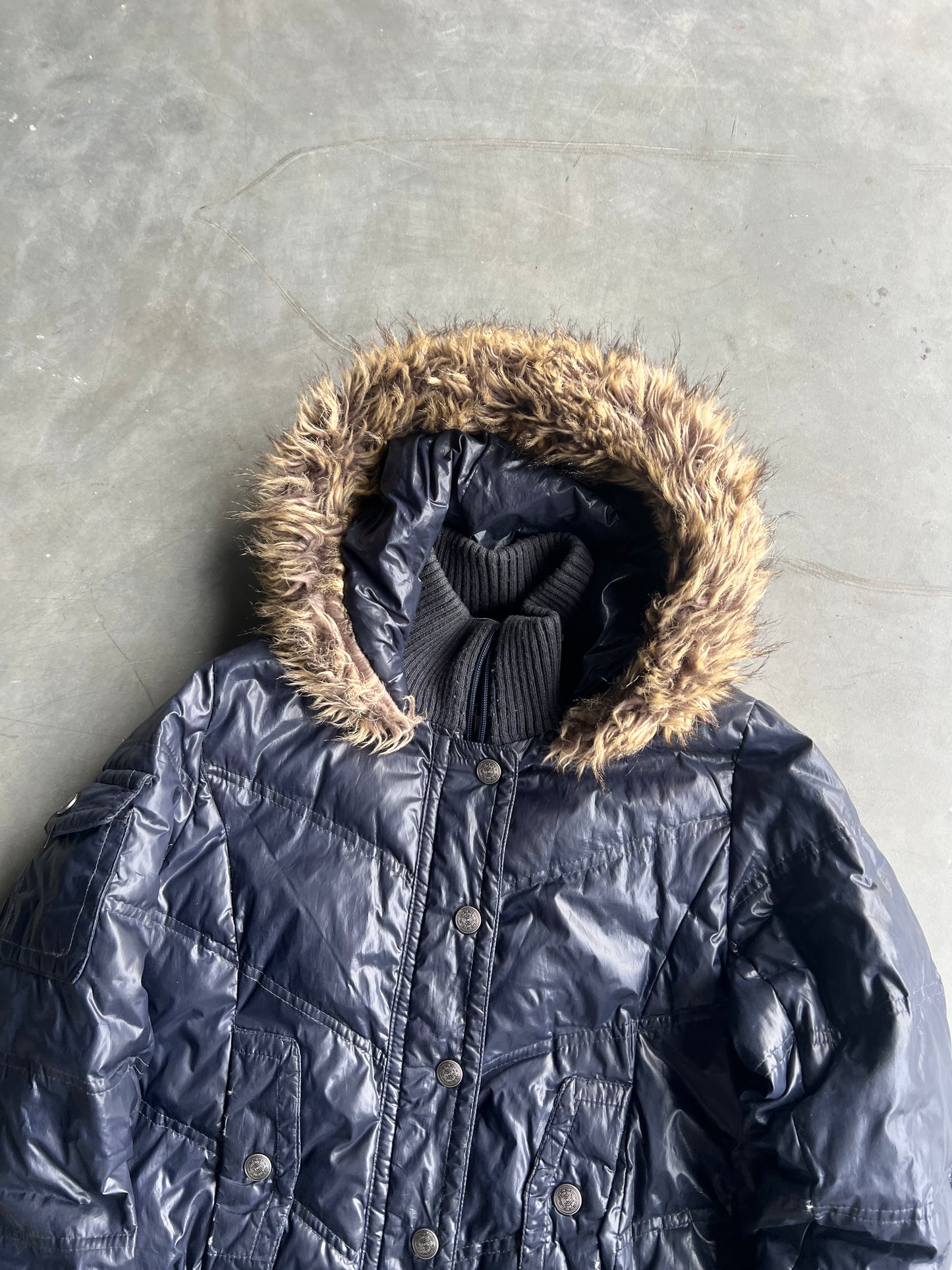 Vintage Black Womans Y2k Puffer - M