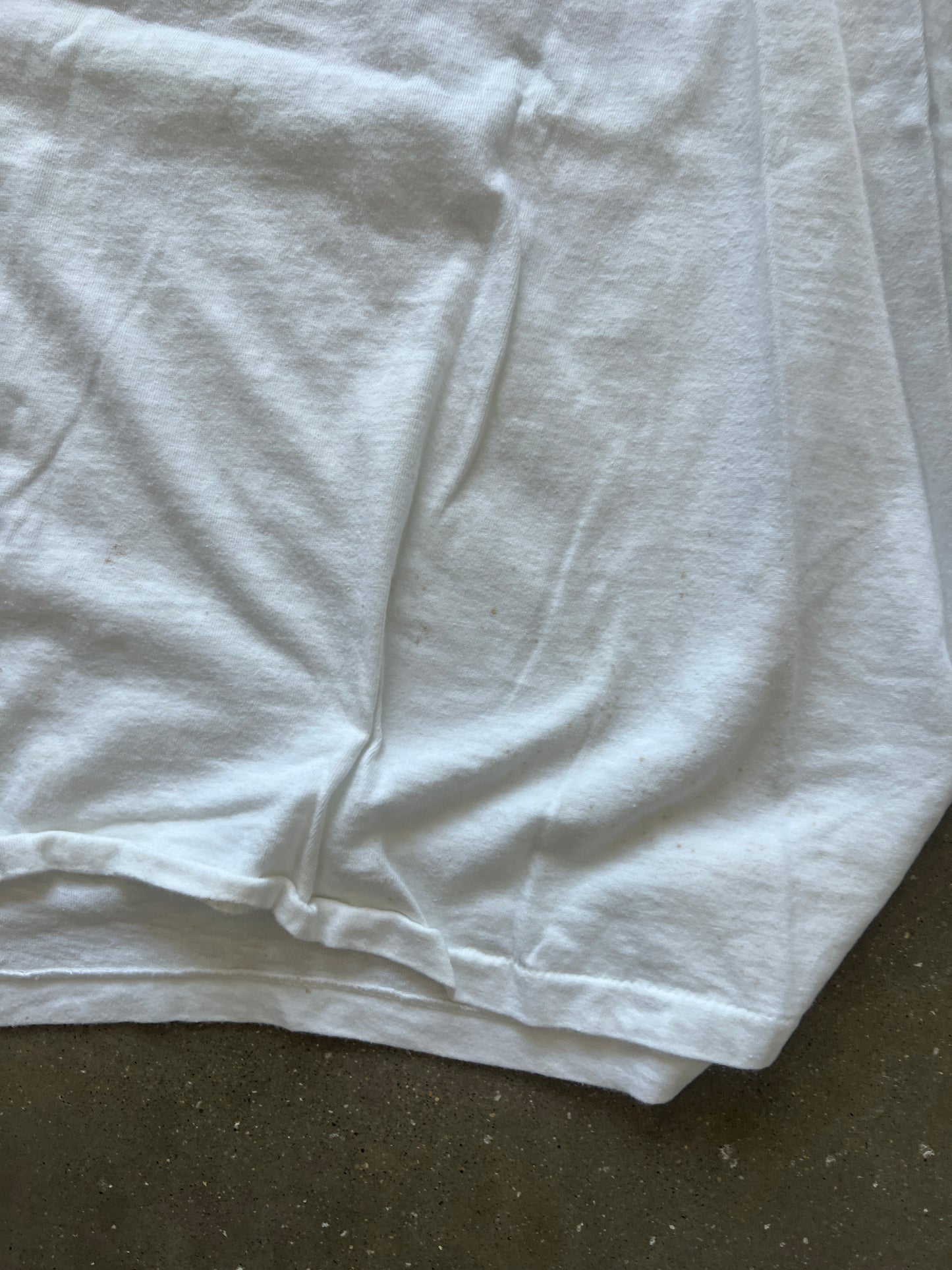 Vintage White Snake Graphic Shirt - L