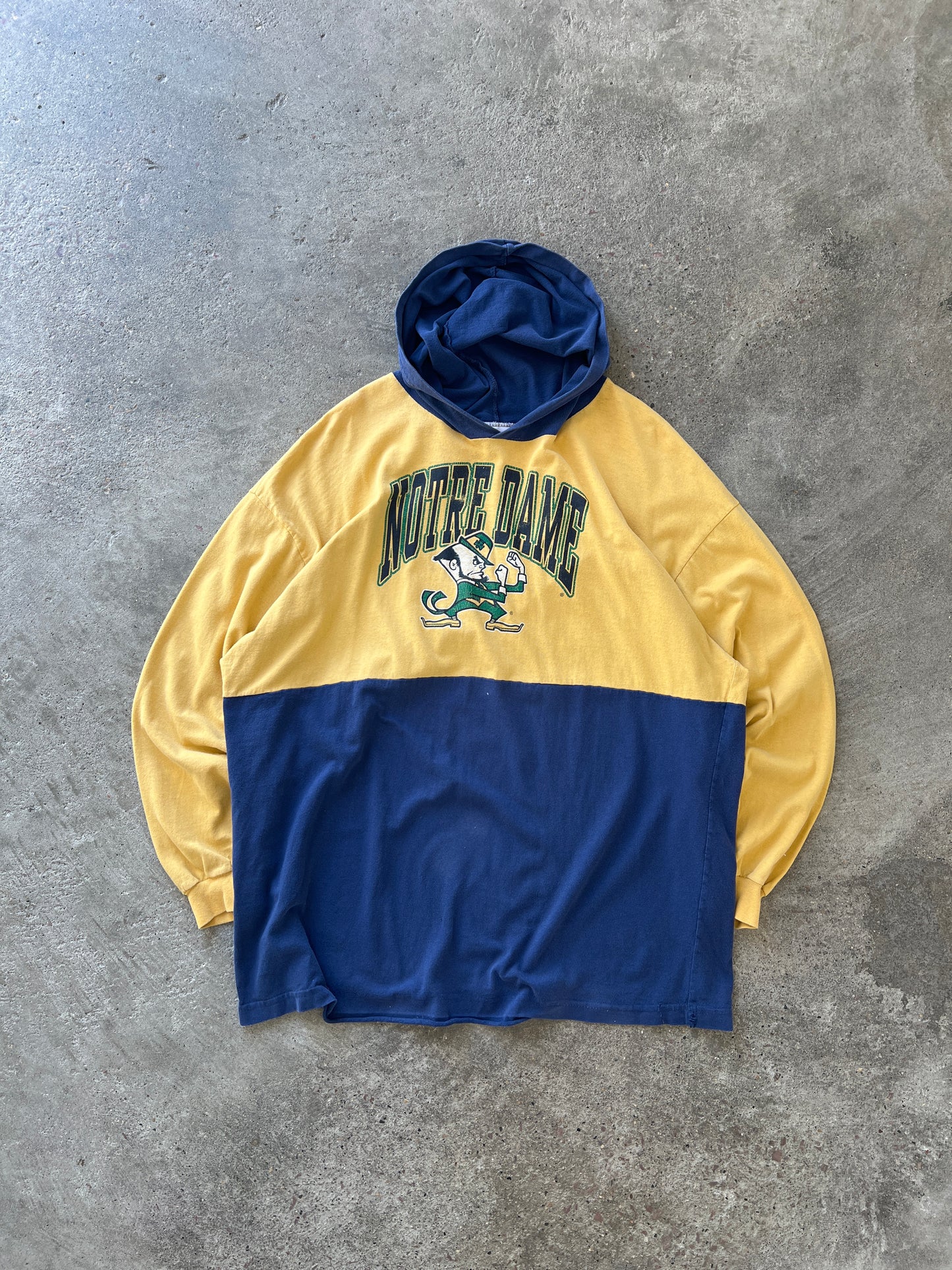 Vintage Notre Dame Spellout Hoodie - XL