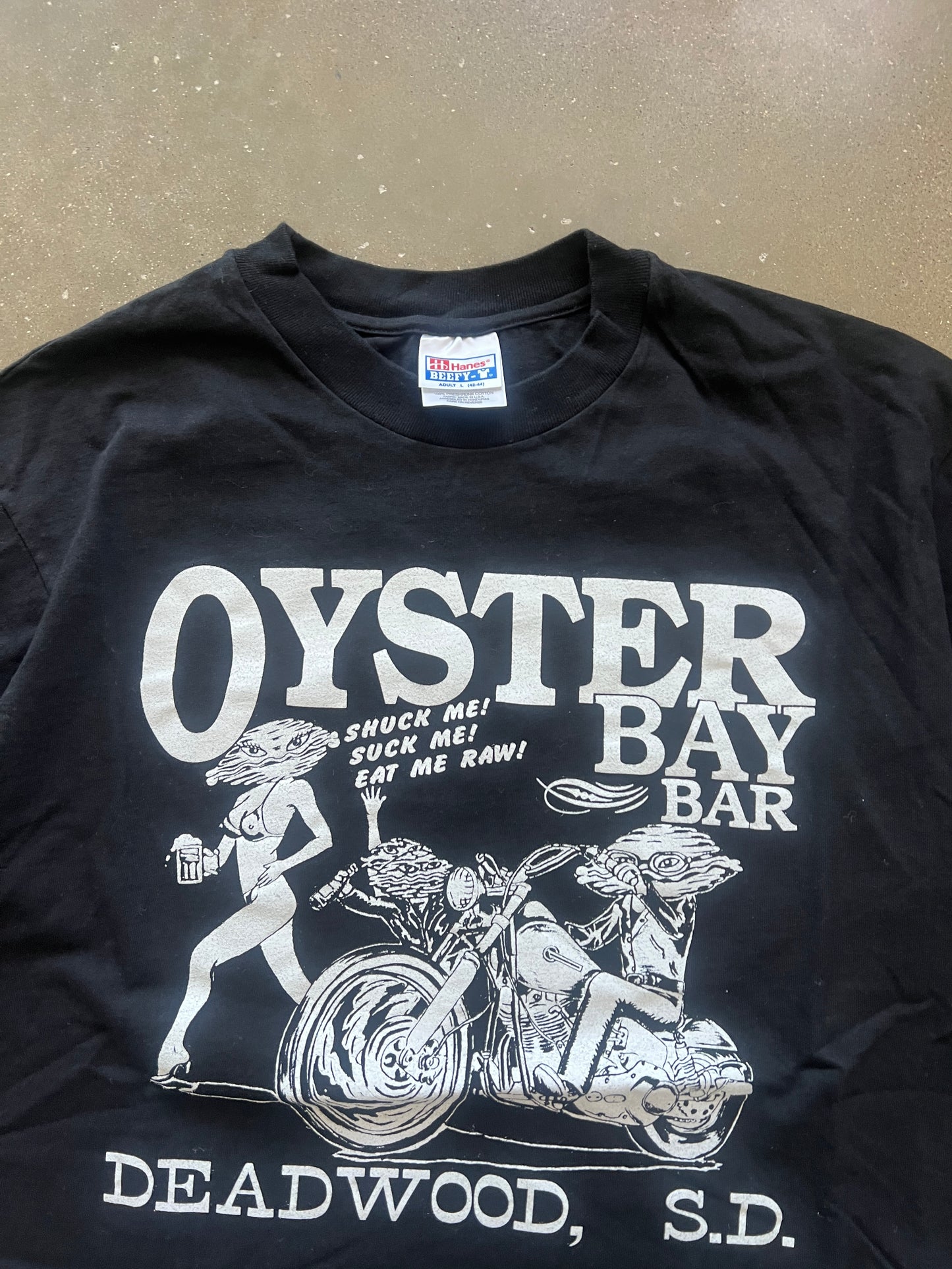 Vintage Black Oyster Bar Shirt - L