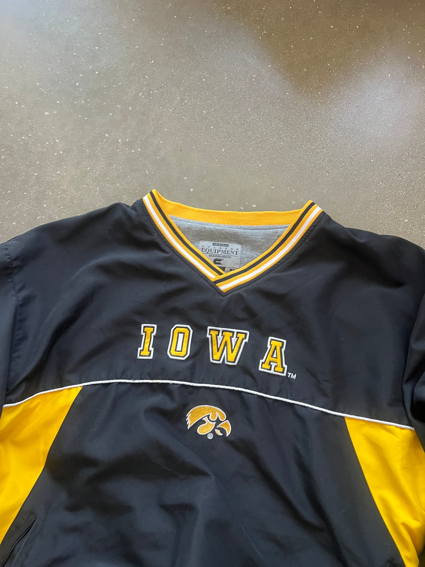 Vintage Black Iowa Nike Windbreaker - L