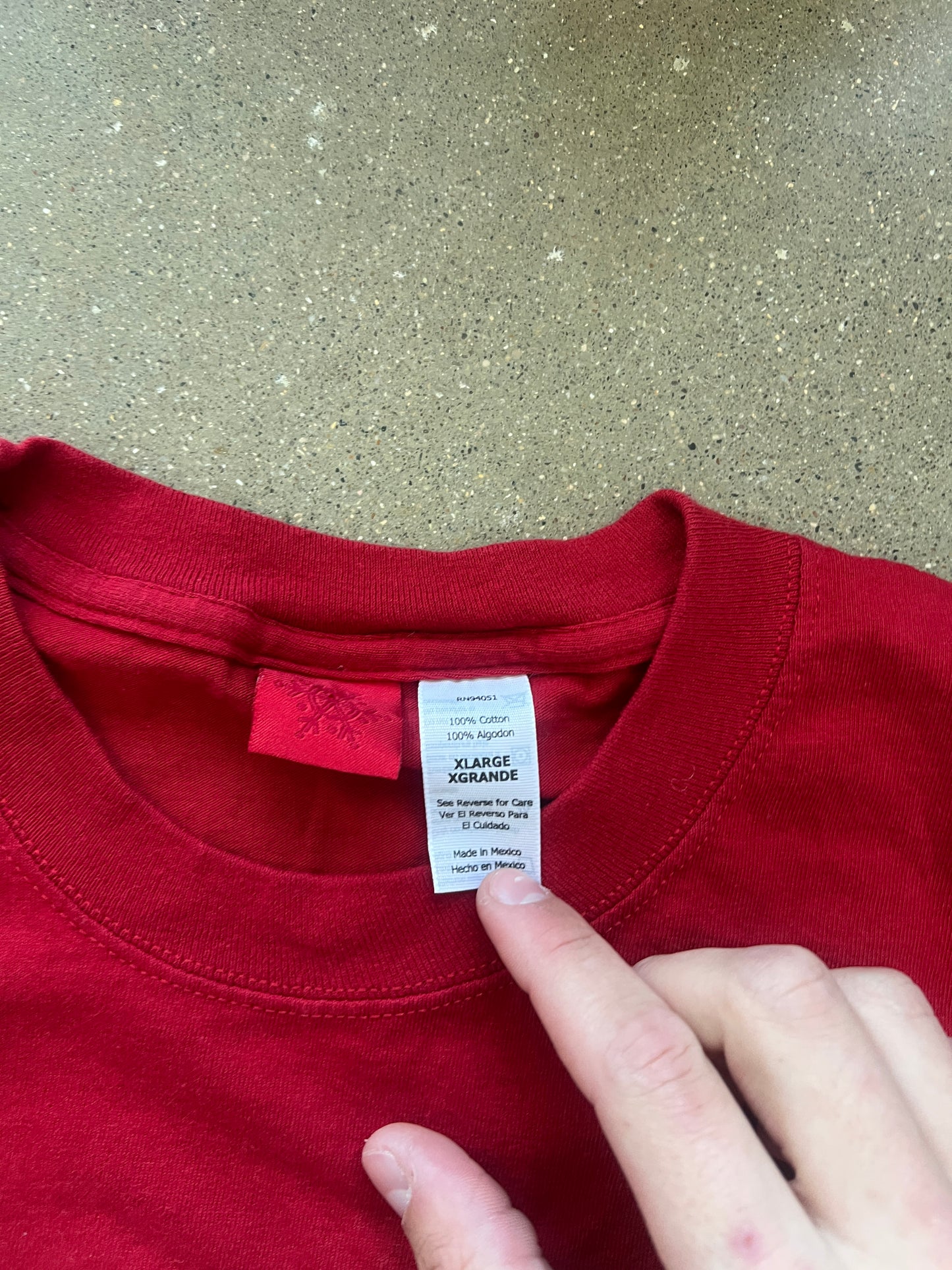 Vintage Red Funny Spellout Shirt - XL