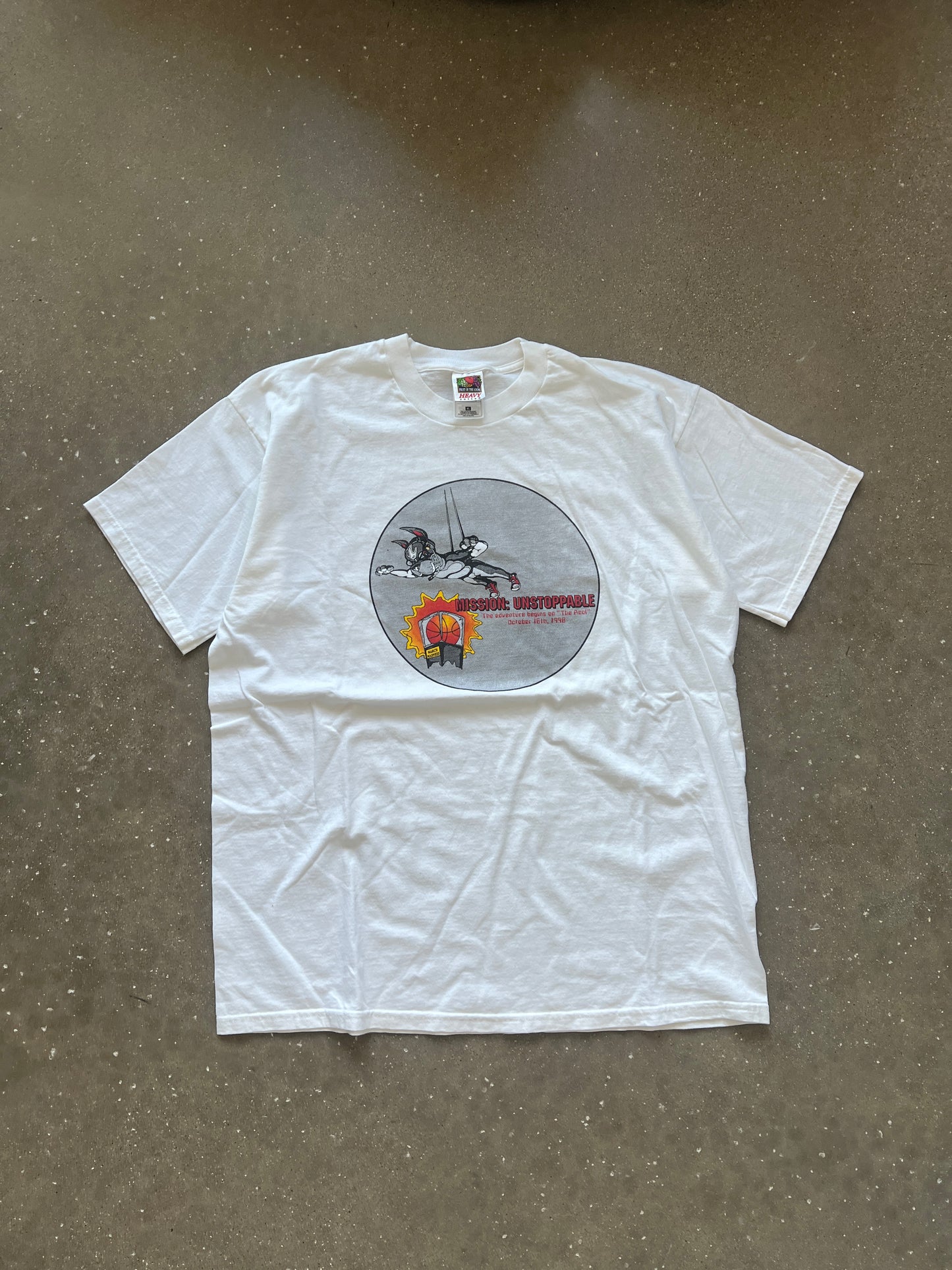 Vintage White Rocket Bunny Shirt - L