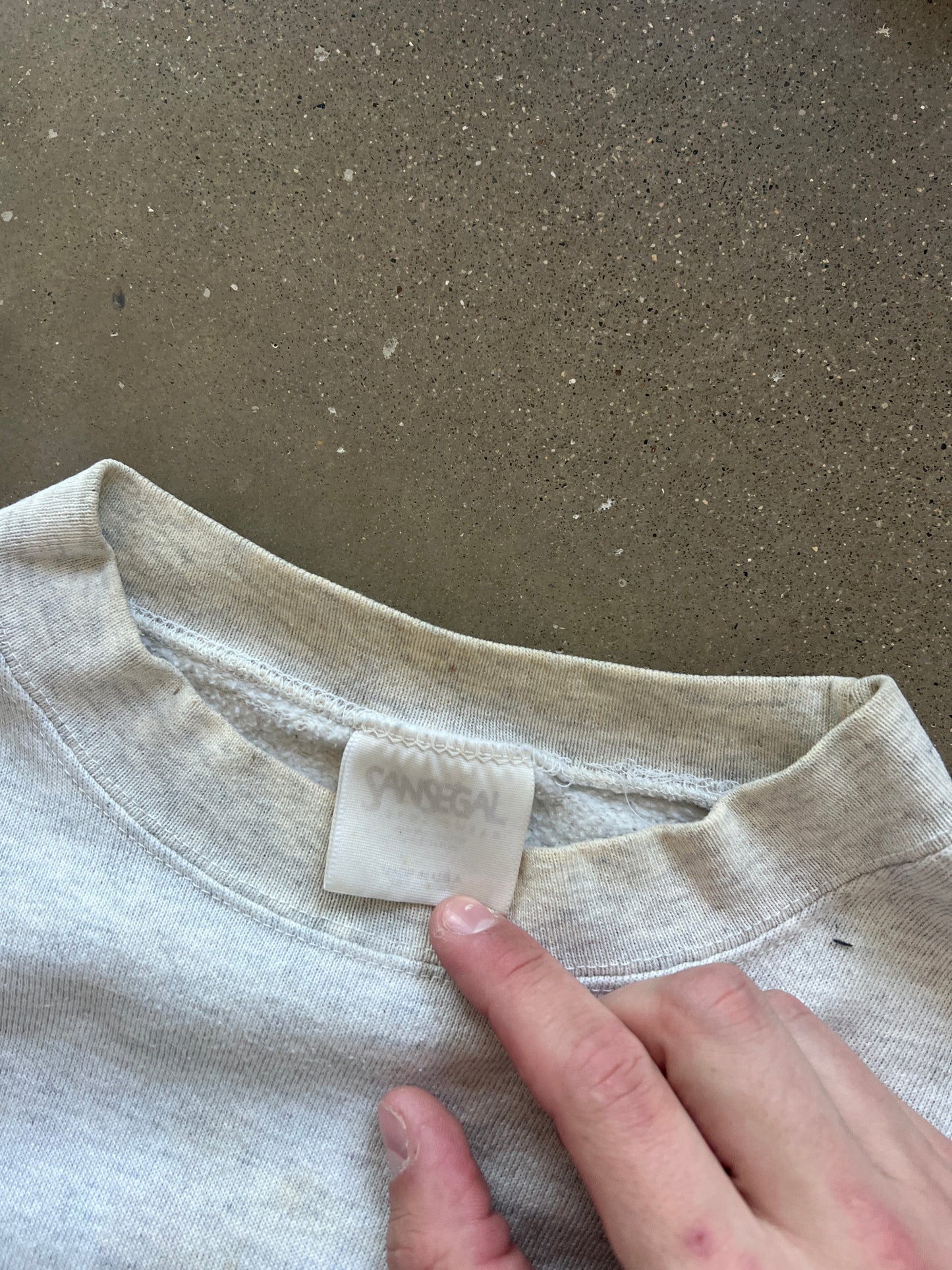 Vintage White Mt Rushmore Crew - L