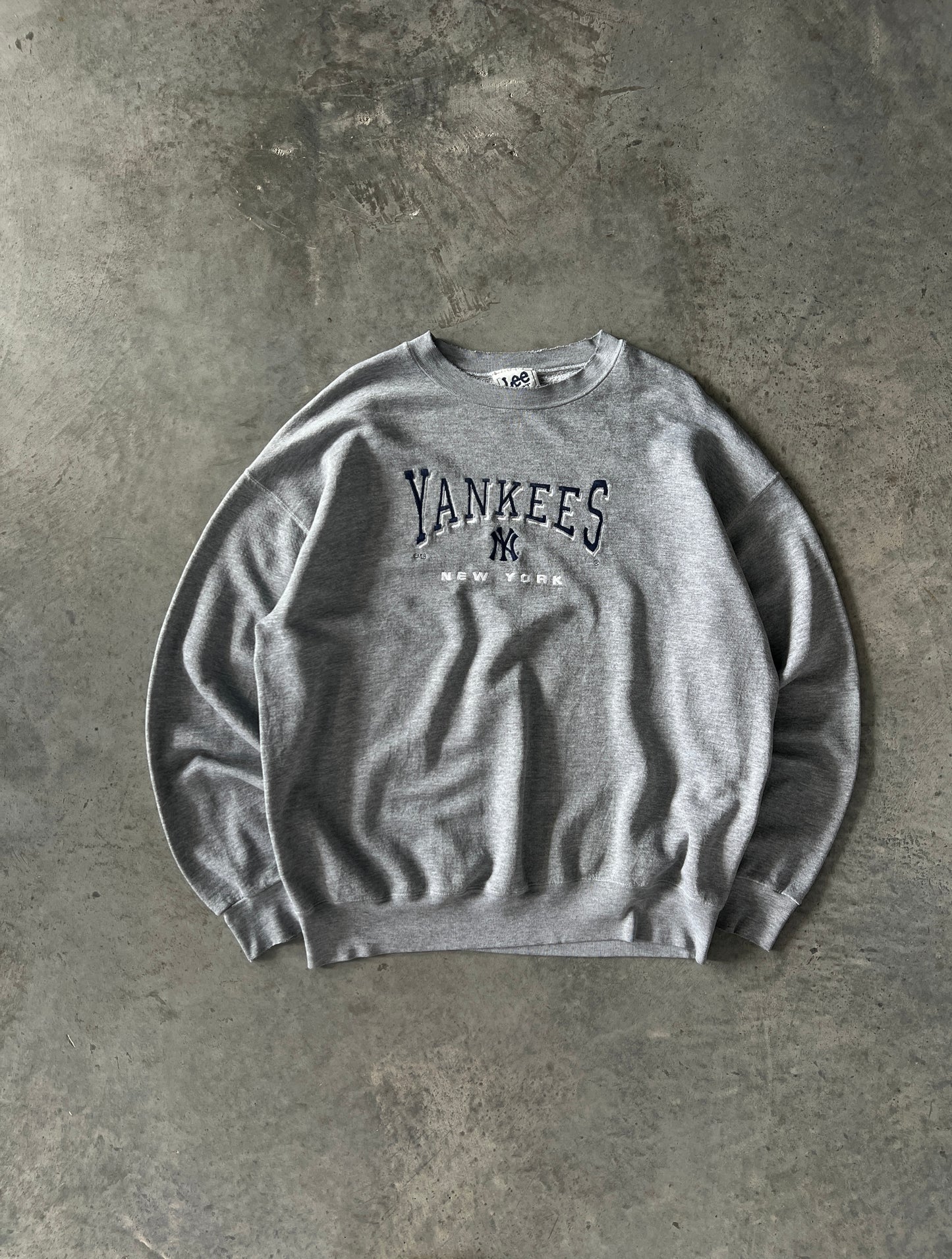 Vintage Grey Yankees Spellout Crew - XL/XXL