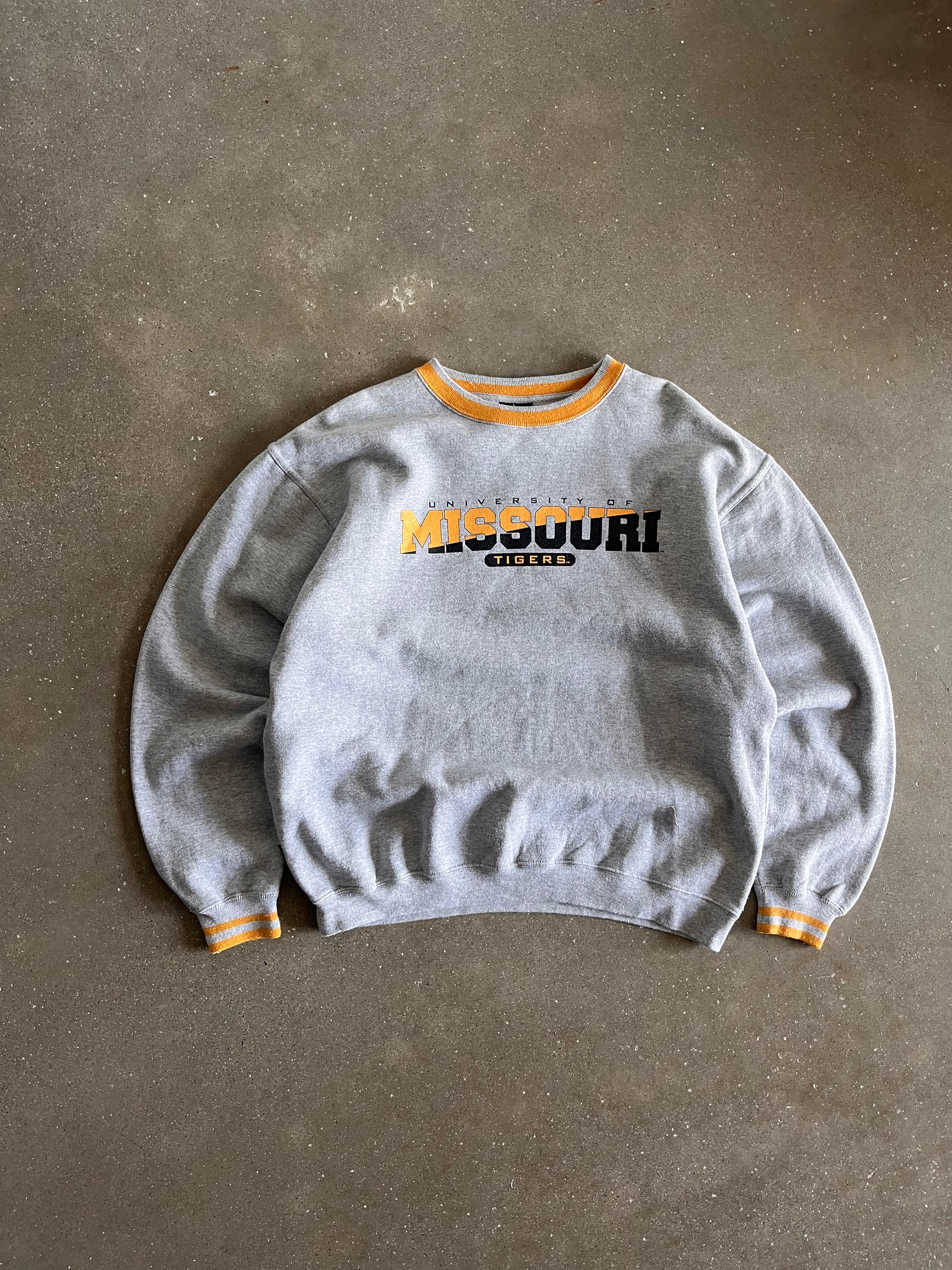 Vintage White Missouri College Crew - L