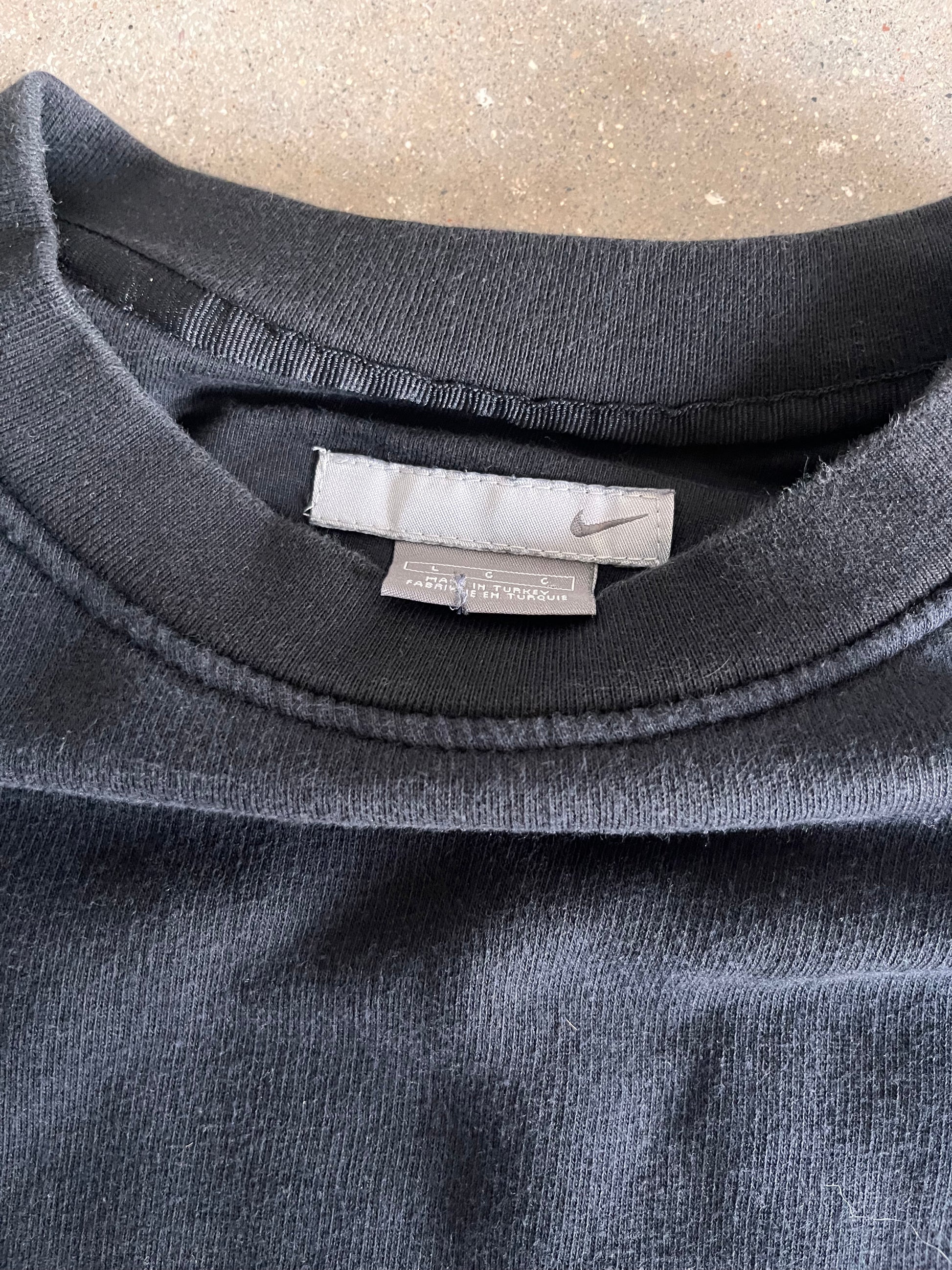 Vintage Black Nike Swoosh Crew - L