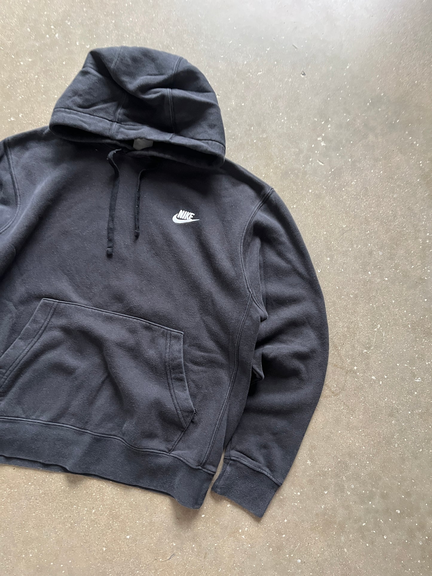 Vintage Black Nike Swoosh Hoodie - M