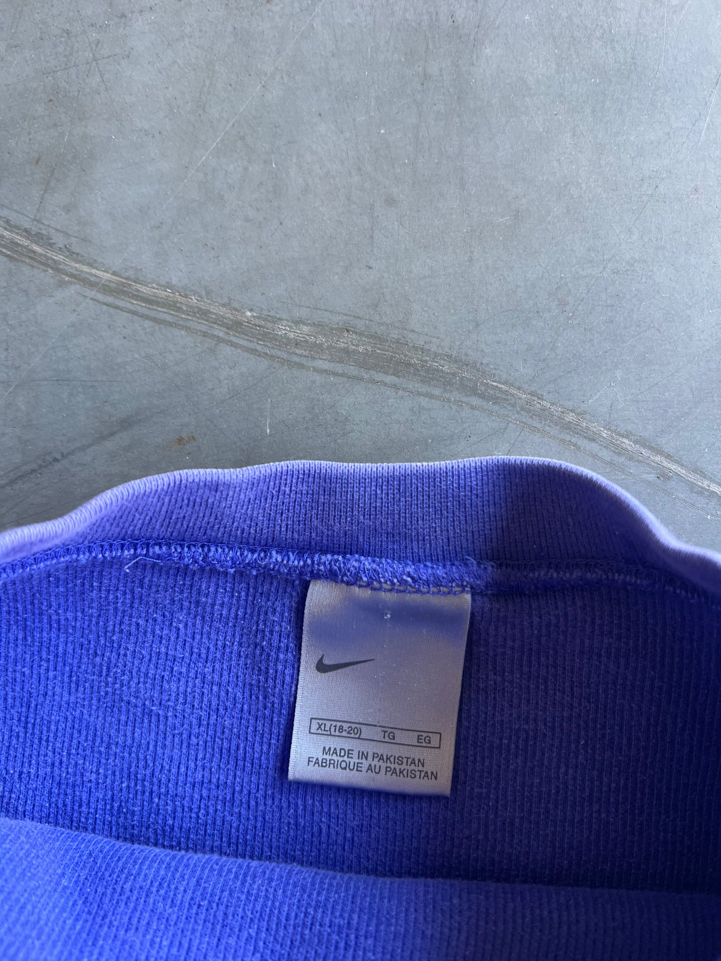 Vintage Purple Nike Swoosh Crew - L