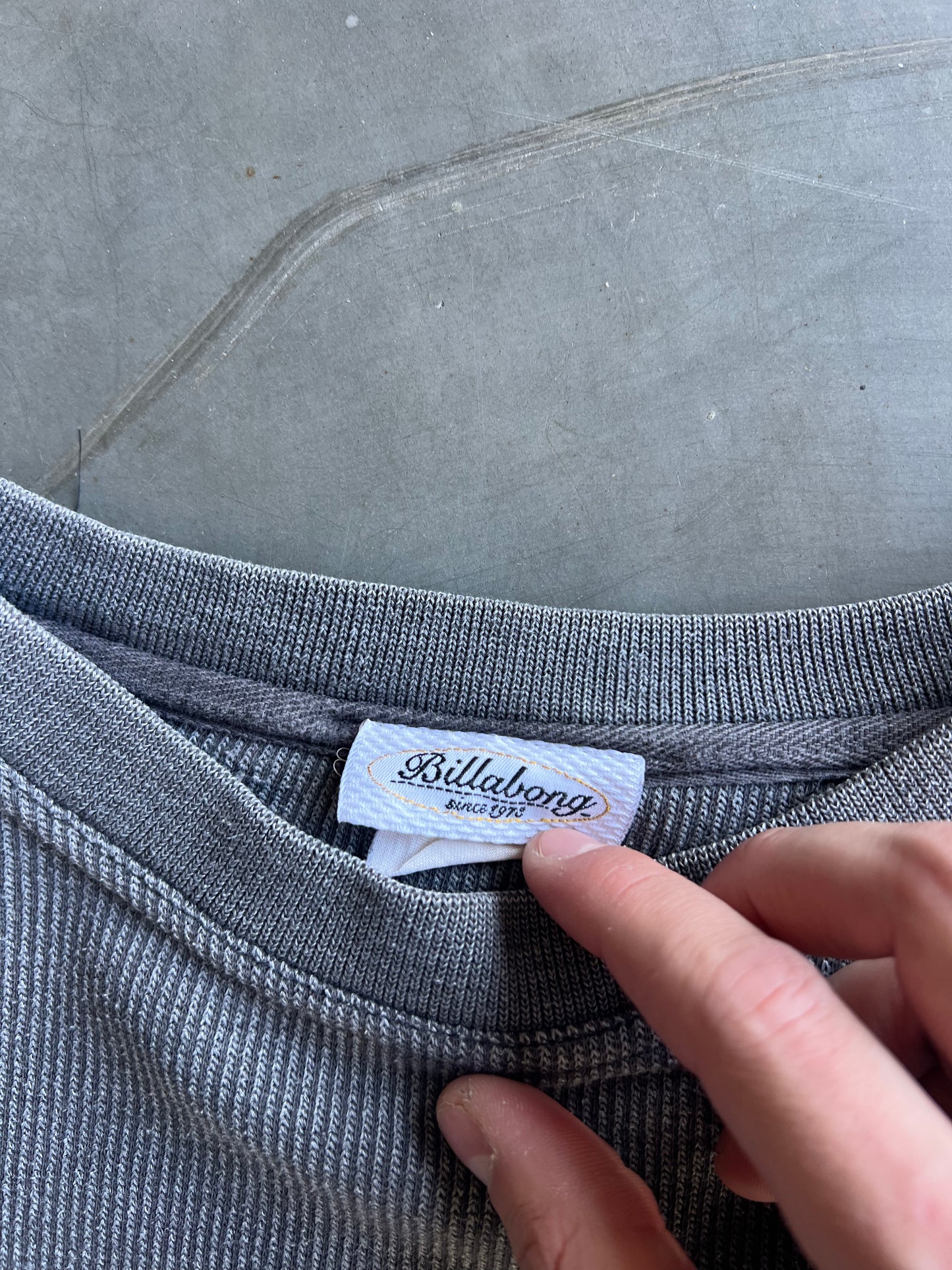 Vintage Grey Billabong Spellout Crew - XL
