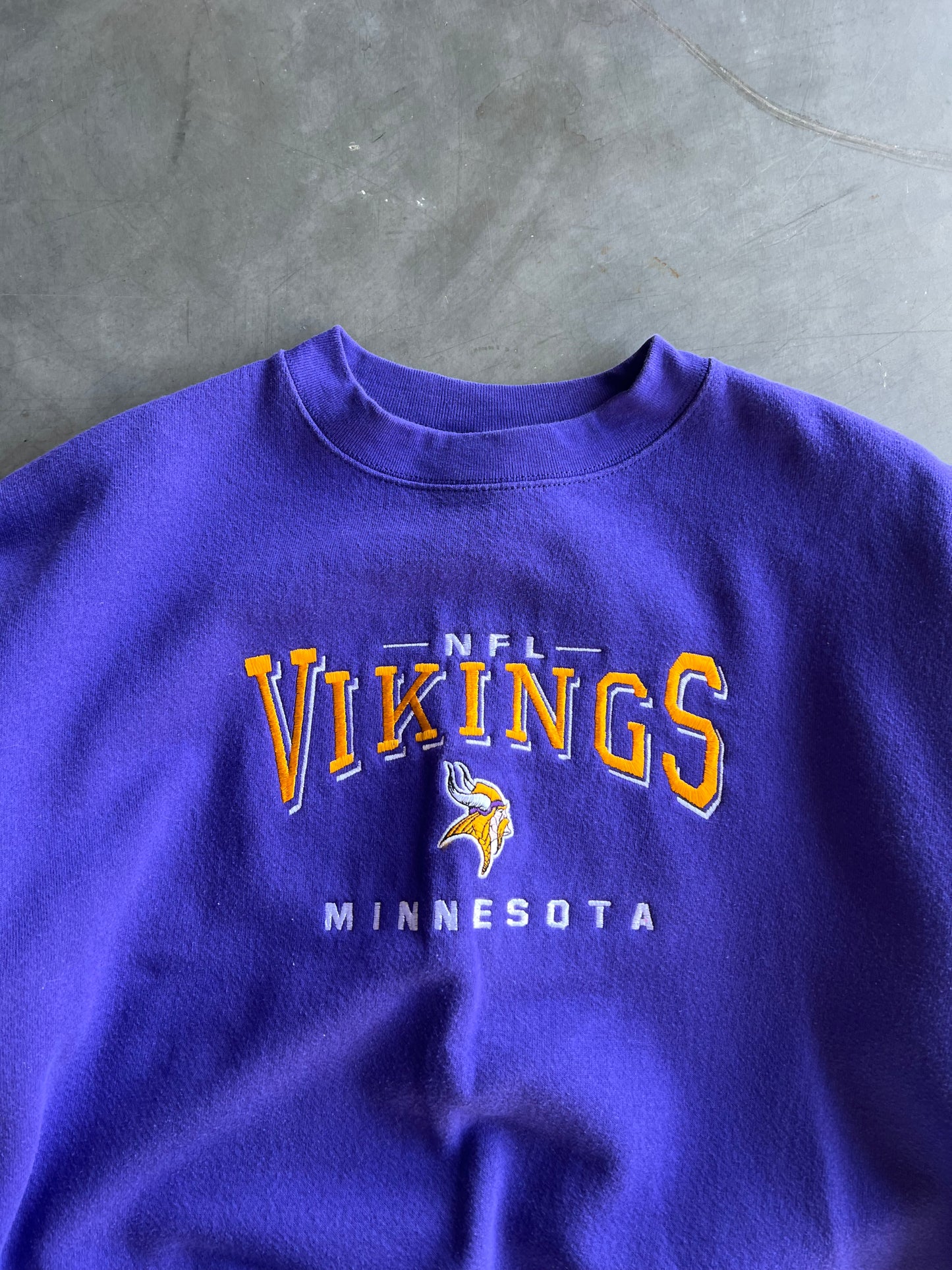 Vintage Purple Minnesota Vikings Crew - XL