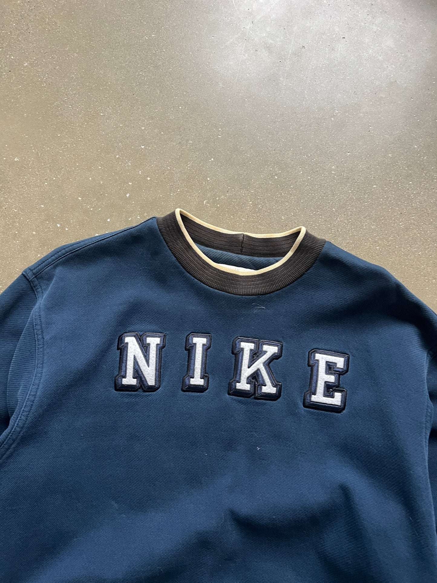 Vintage Navy Blue Nike Spellout Crew - M