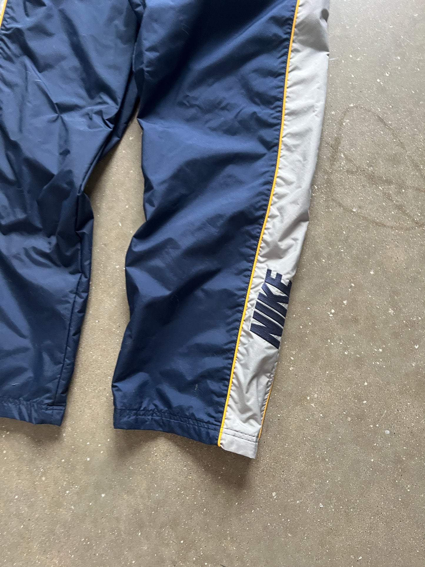 Vintage Navy Blue Nike Track Pants - M
