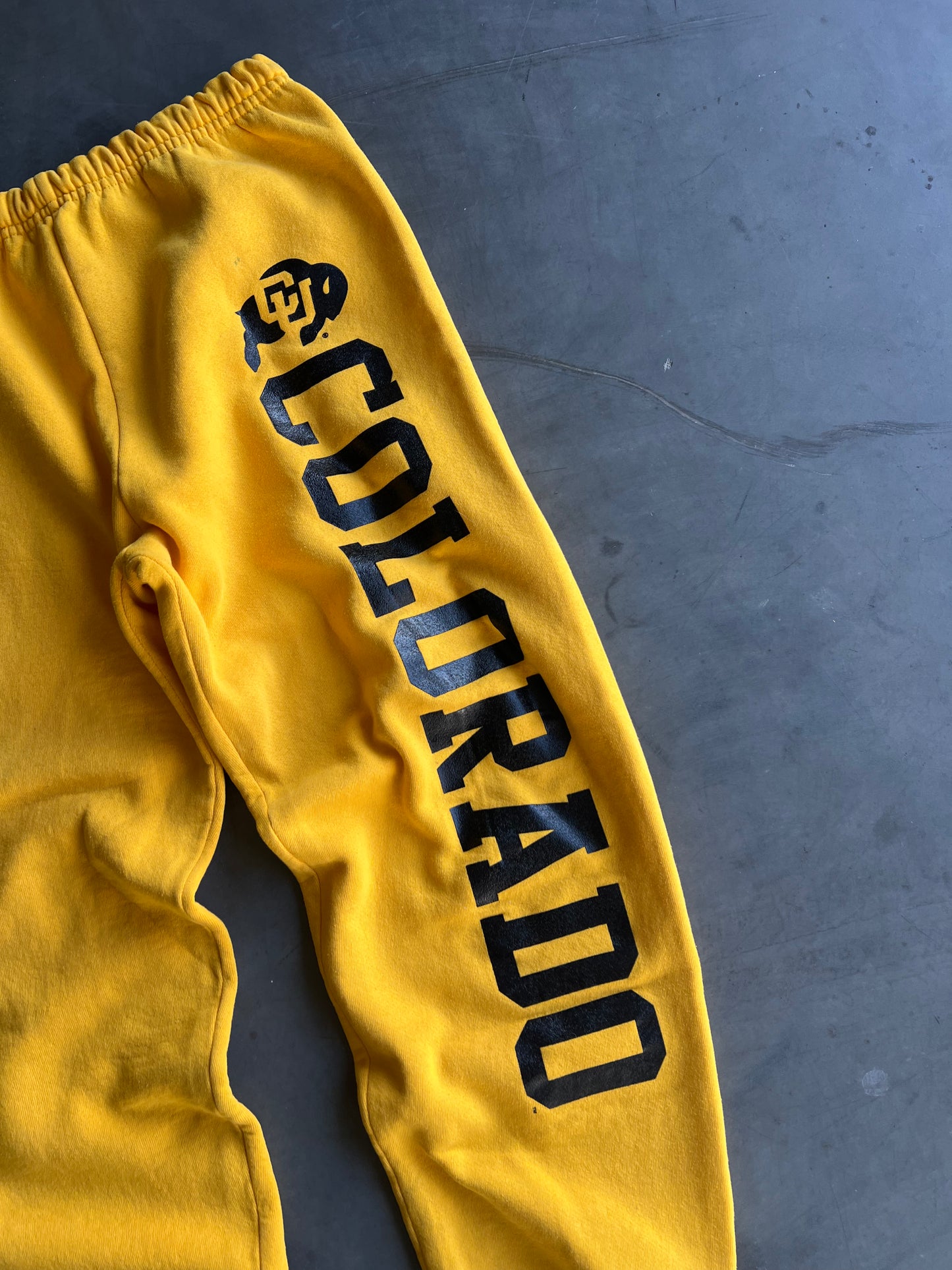 Vintage Yellow Colorado Buffalos Sweatpants - L