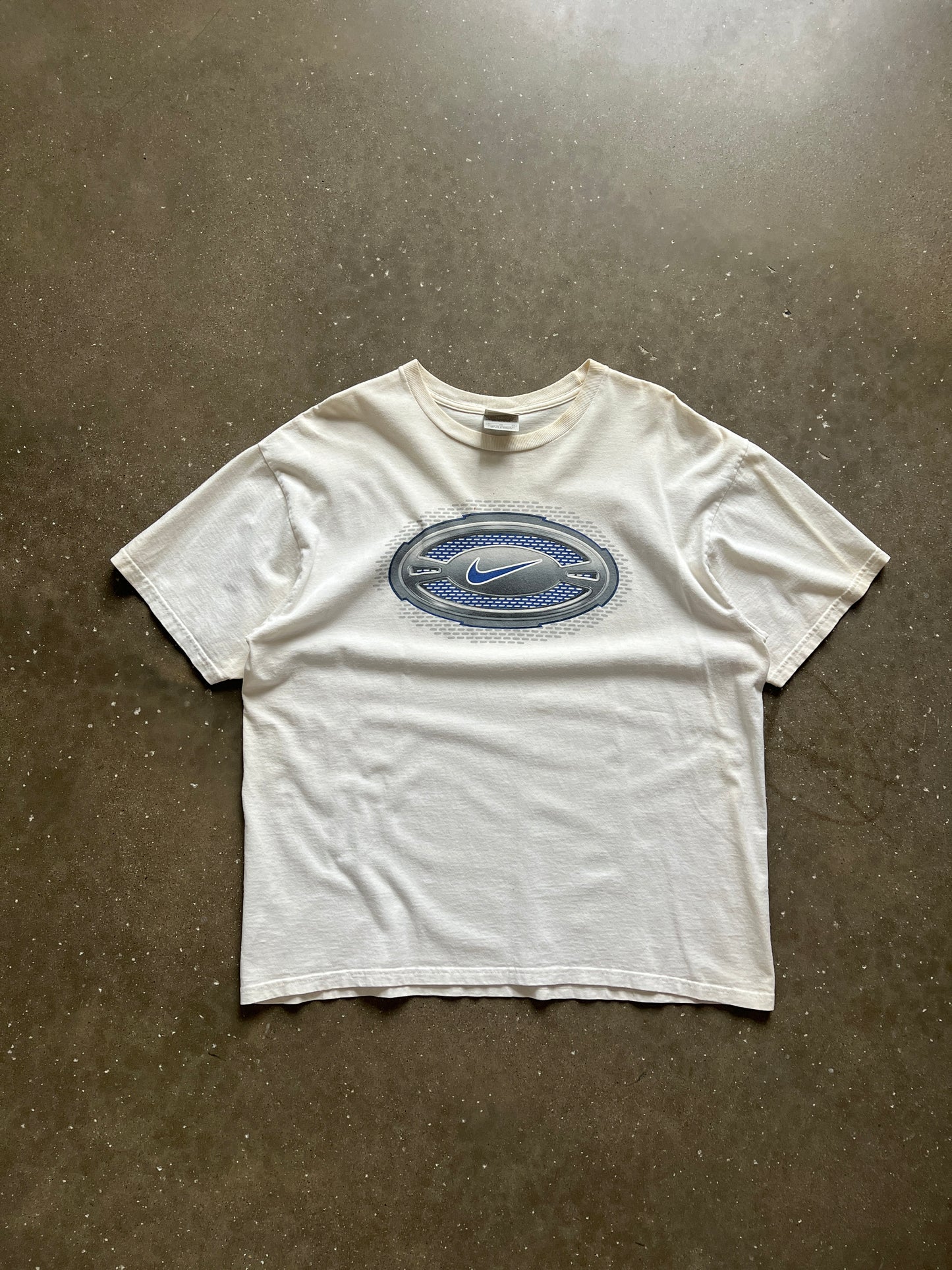 Vintage White Nike Swoosh Logo Shirt - XL