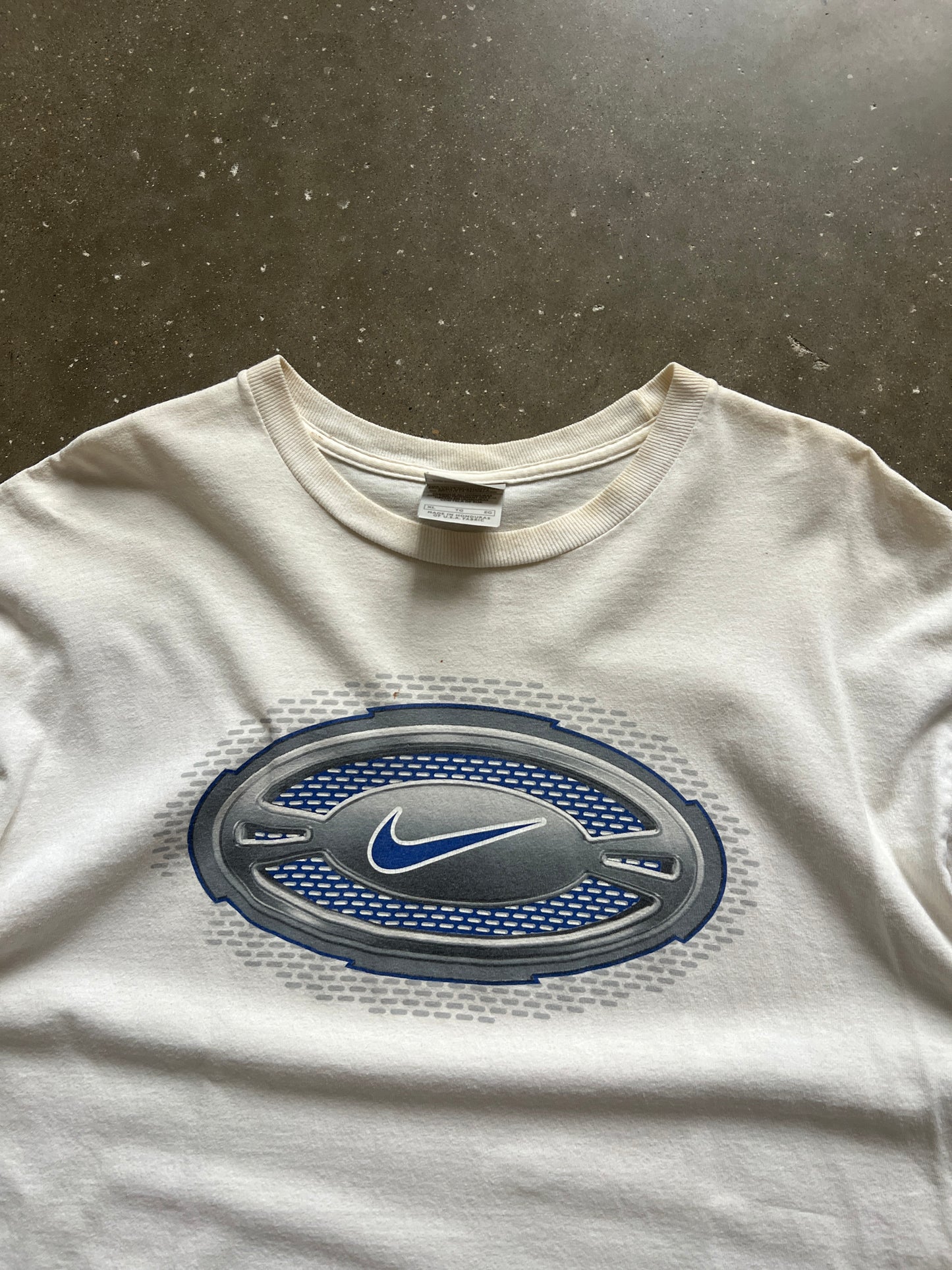 Vintage White Nike Swoosh Logo Shirt - XL