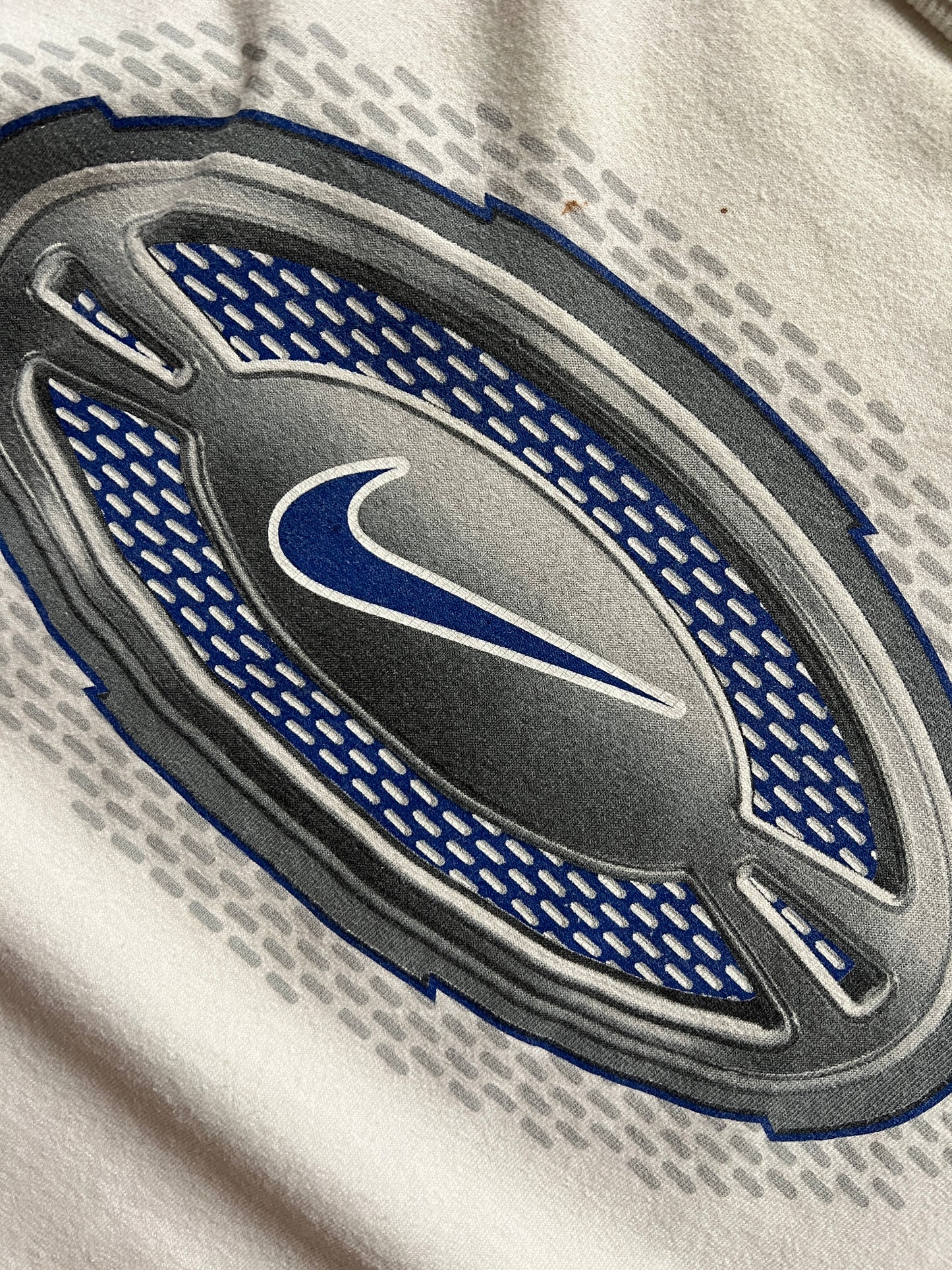 Vintage White Nike Swoosh Logo Shirt - XL