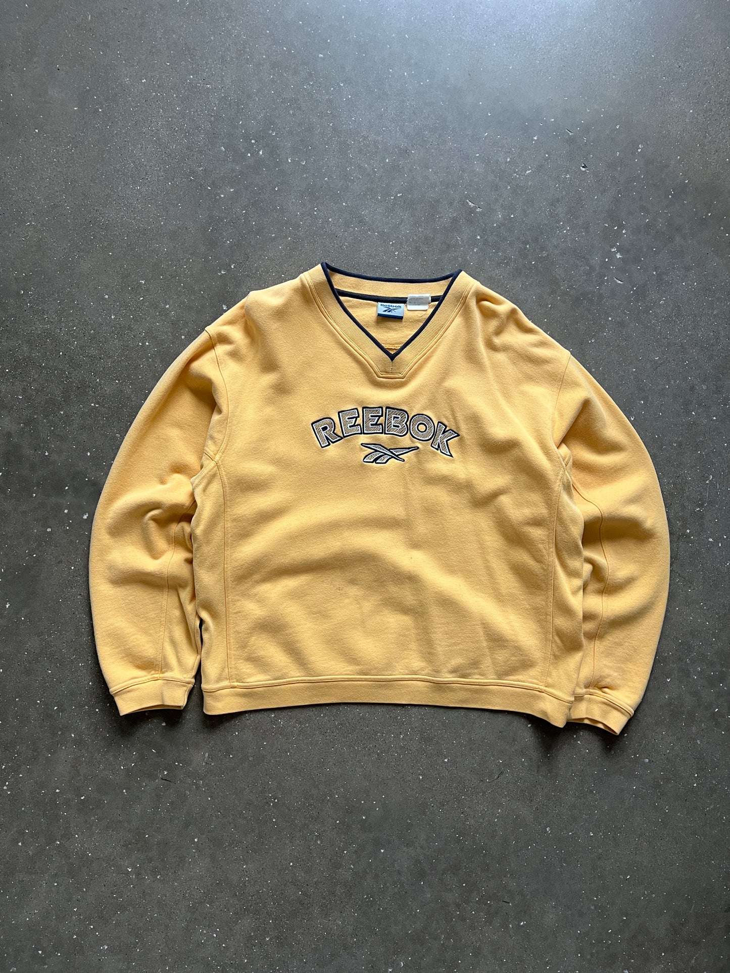 Vintage Yellow Reebok Spellout Sweatshirt - L