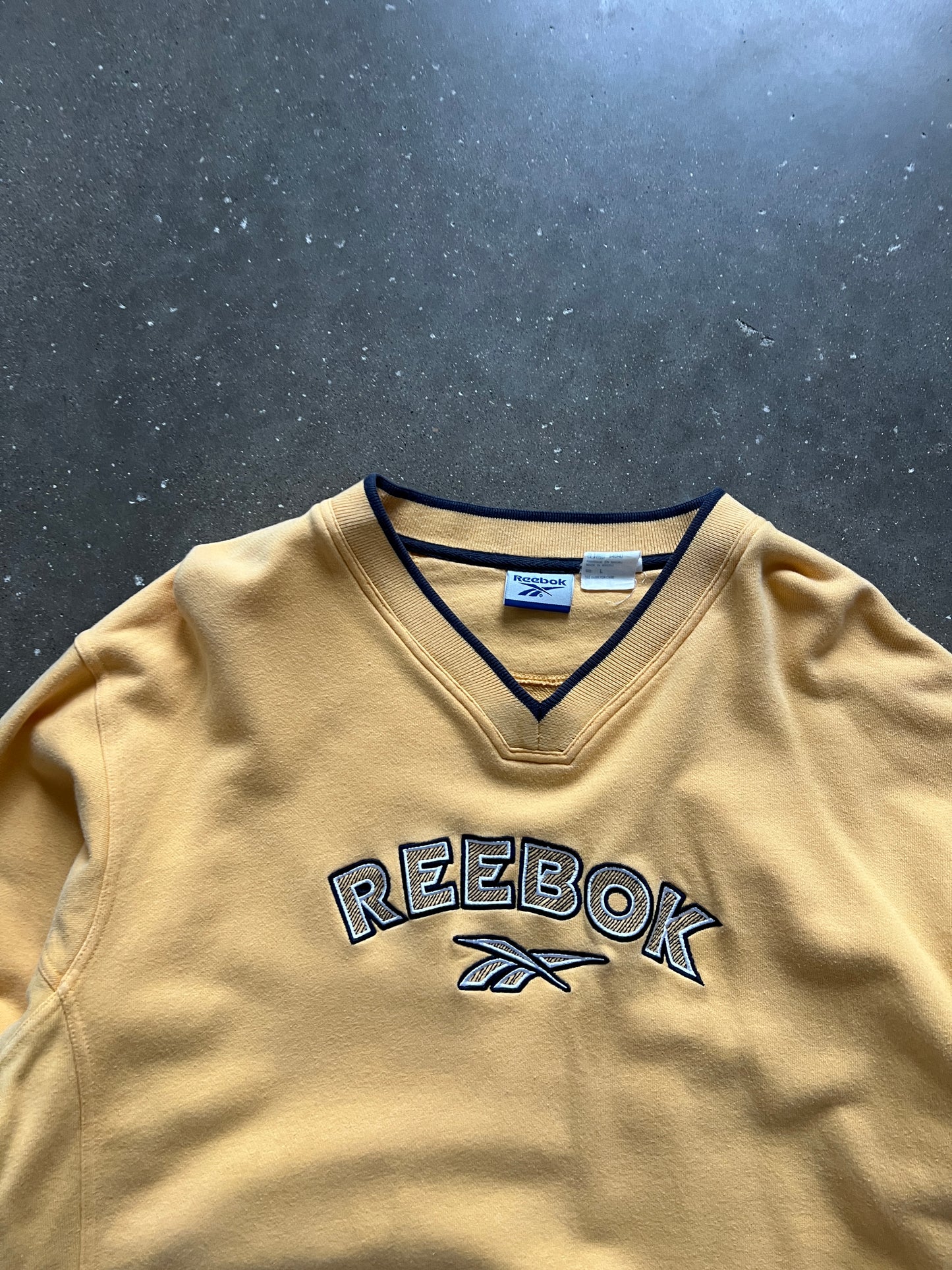 Vintage Yellow Reebok Spellout Sweatshirt - L