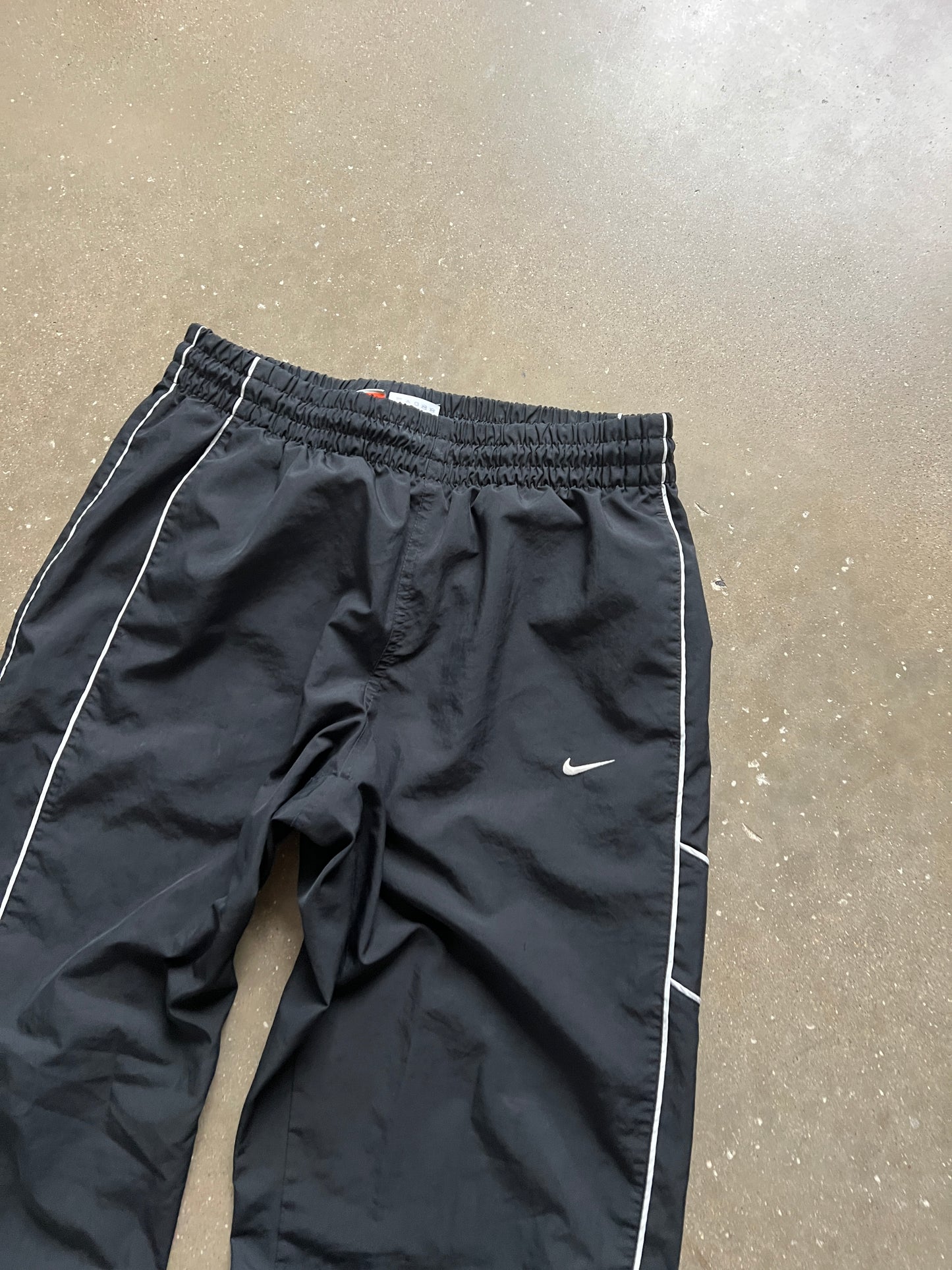 Vintage Black Nike Swoosh Track Pants - L