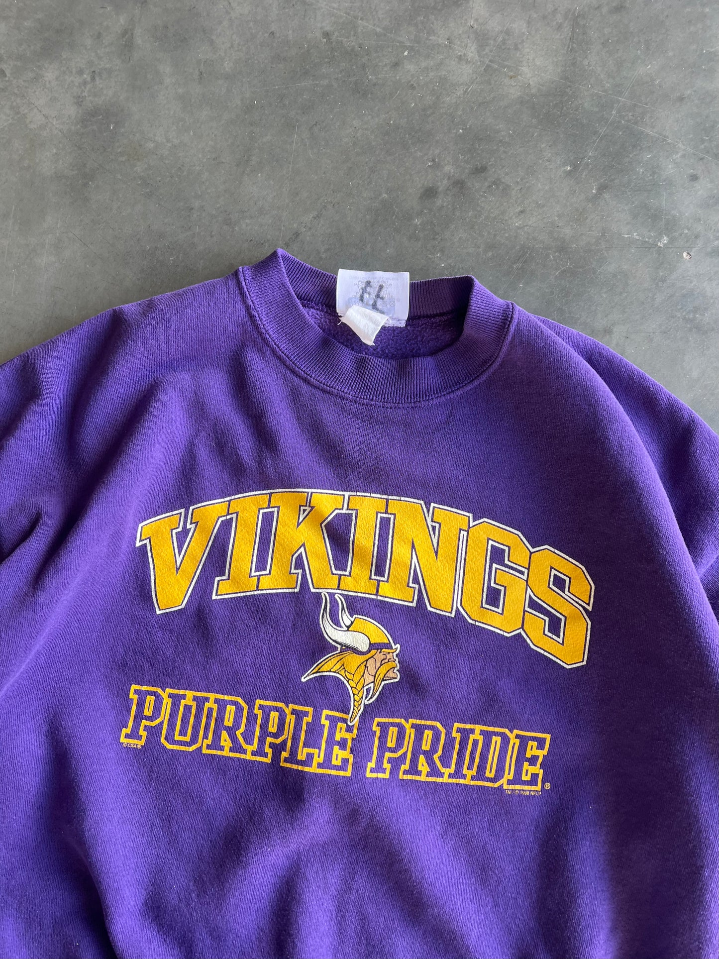 Vintage Purple Minnesota Vikings Crew - XL