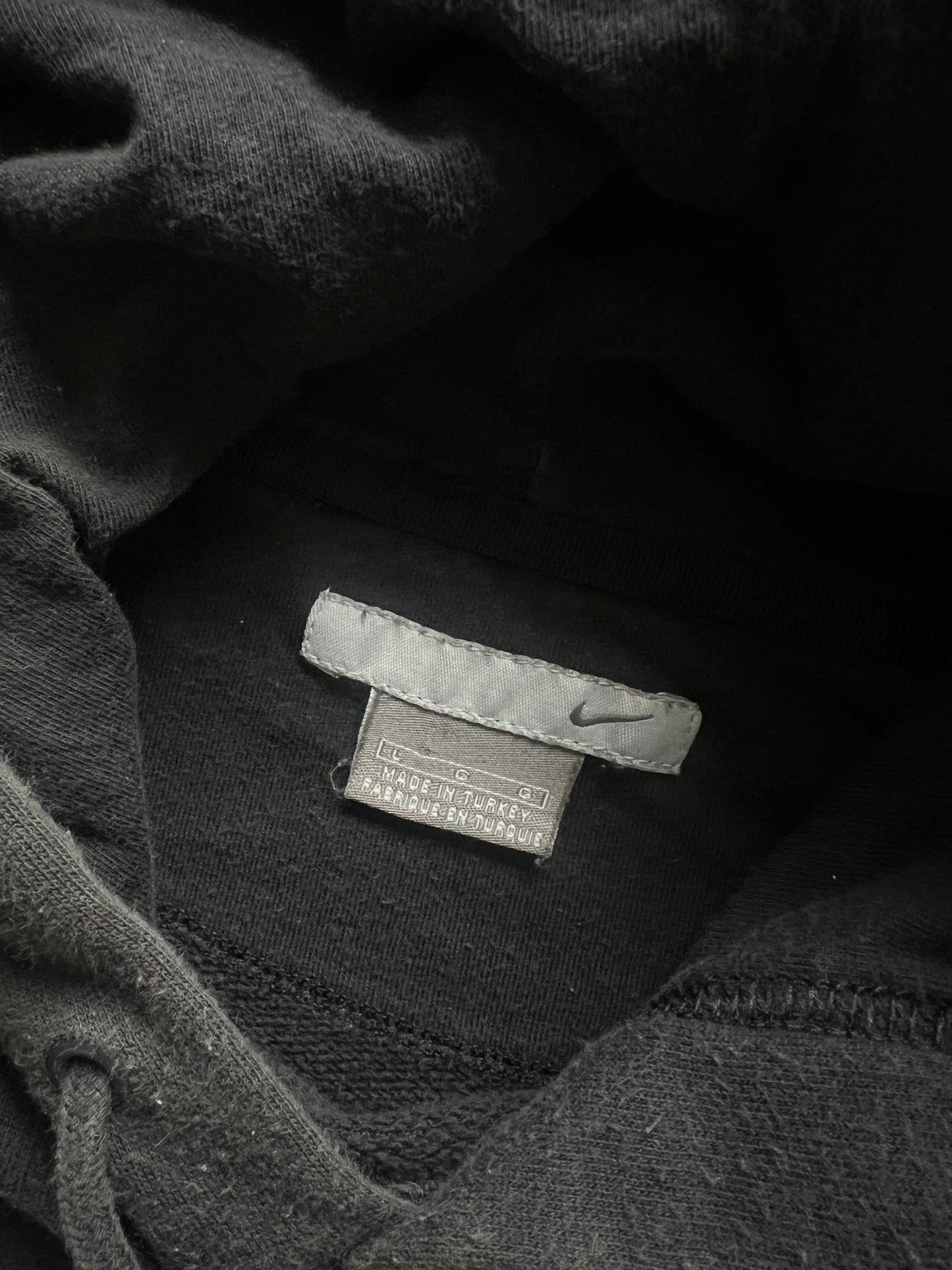 Vintage Black Nike Swoosh Hoodie - L