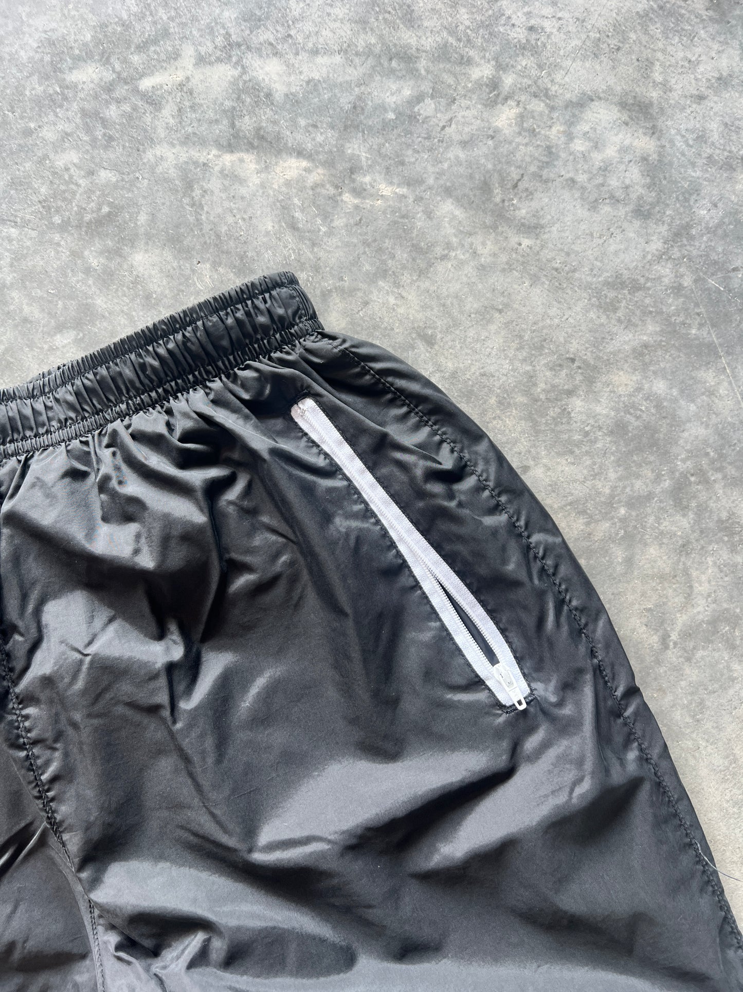 Vintage Black Nike Track Pants - M