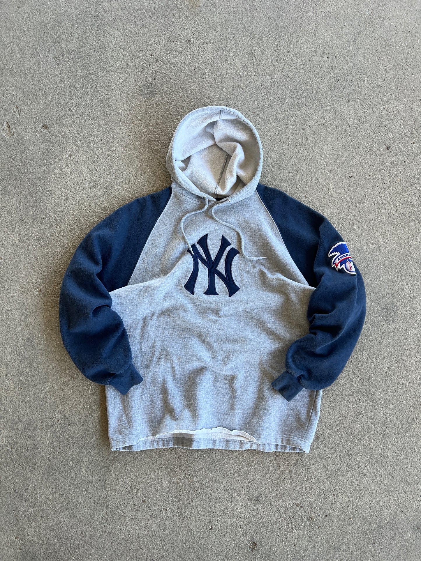 Vintage New York Yankees Hoodie - L