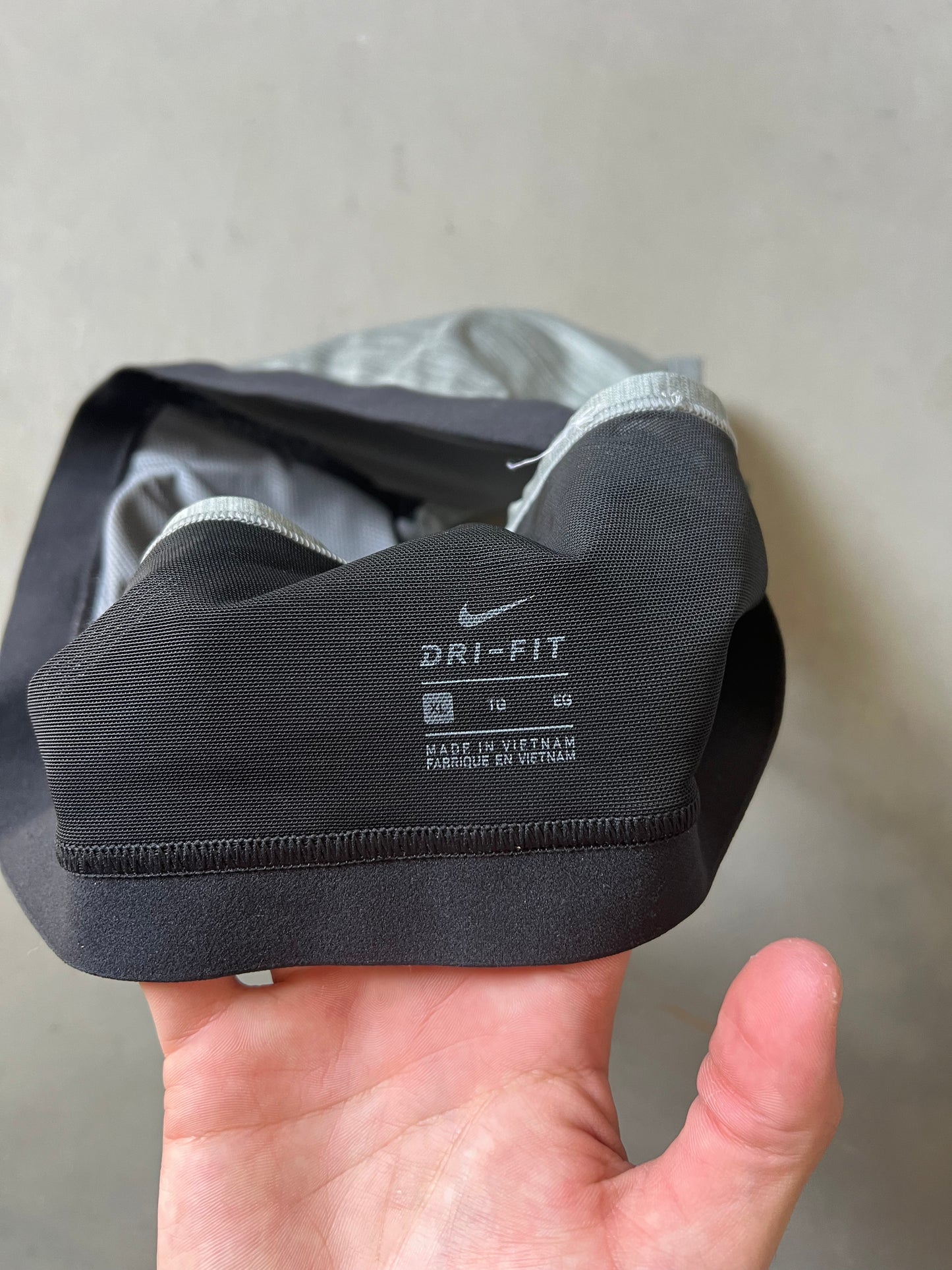 Vintage Grey Nike Sports Bra - XL