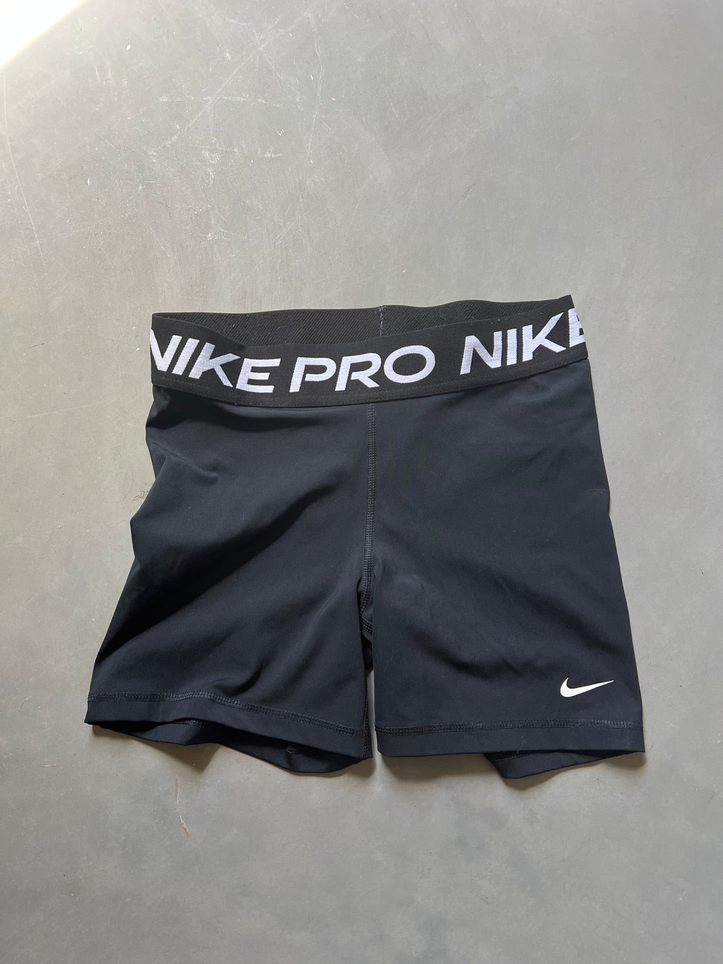 Nike Pro Womans Athletic Shorts Lot 6x - S