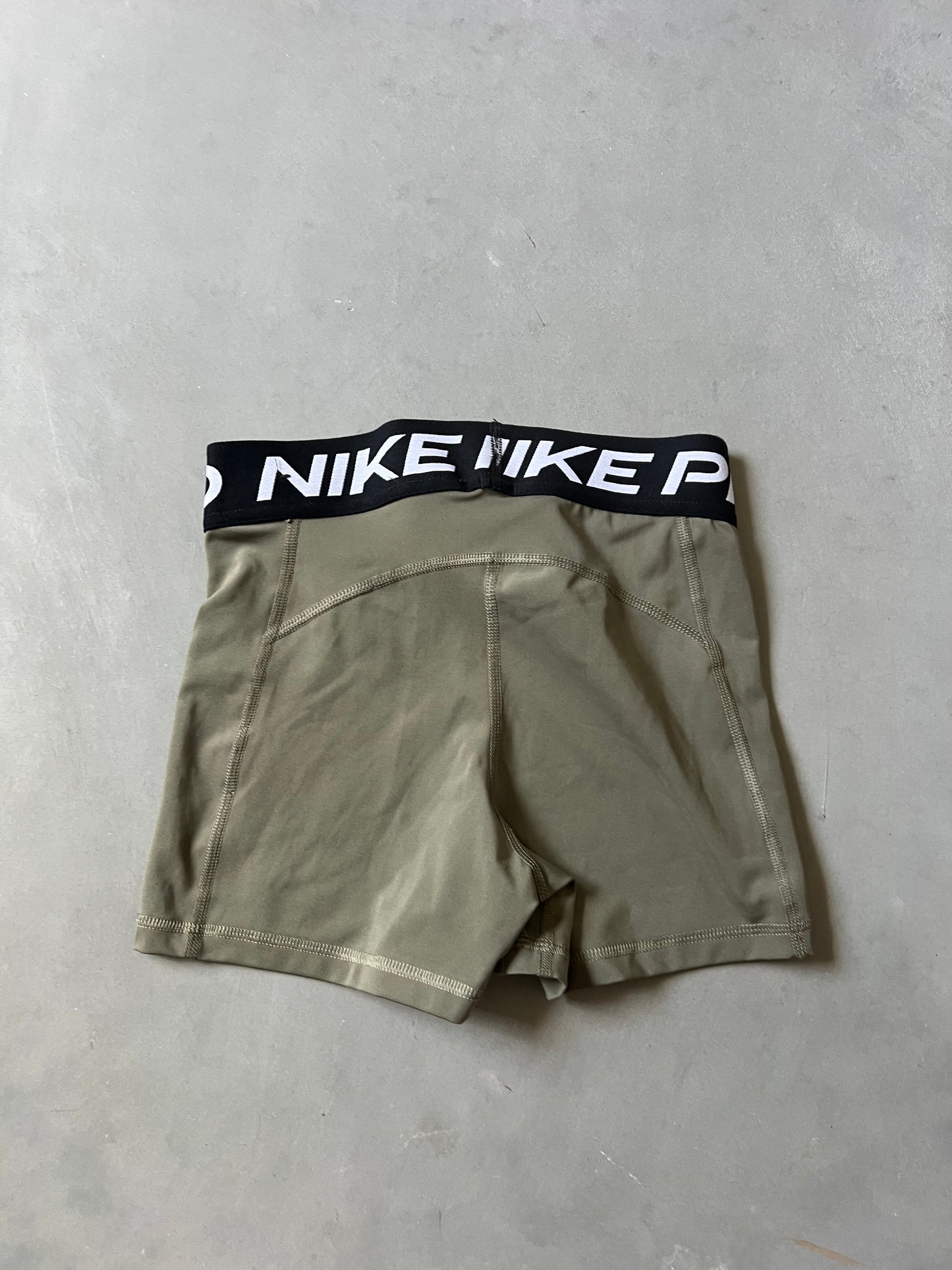 Nike Pro Womans Athletic Shorts Lot 6x - S