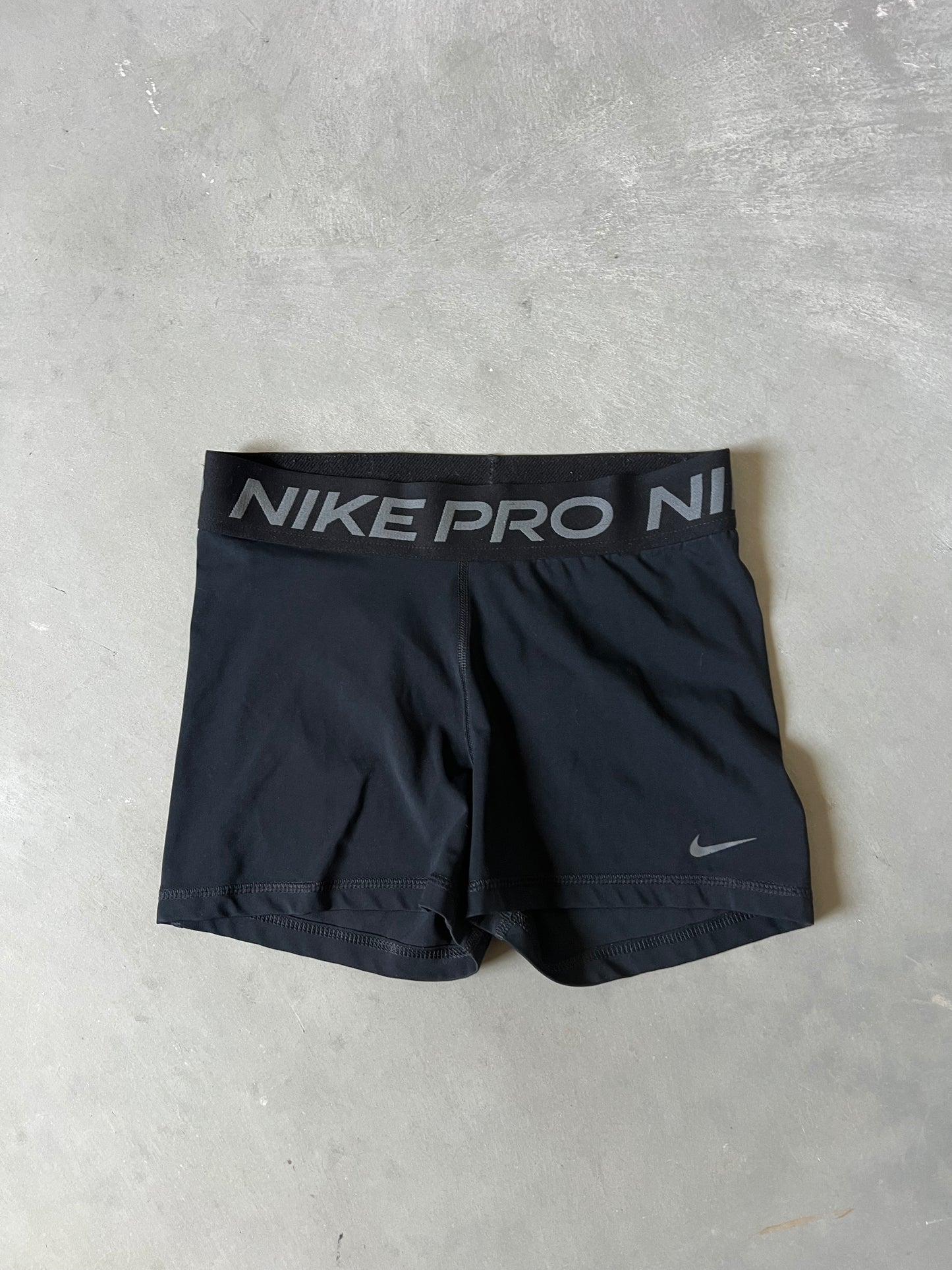 Nike Pro Womans Athletic Shorts Lot 6x - S