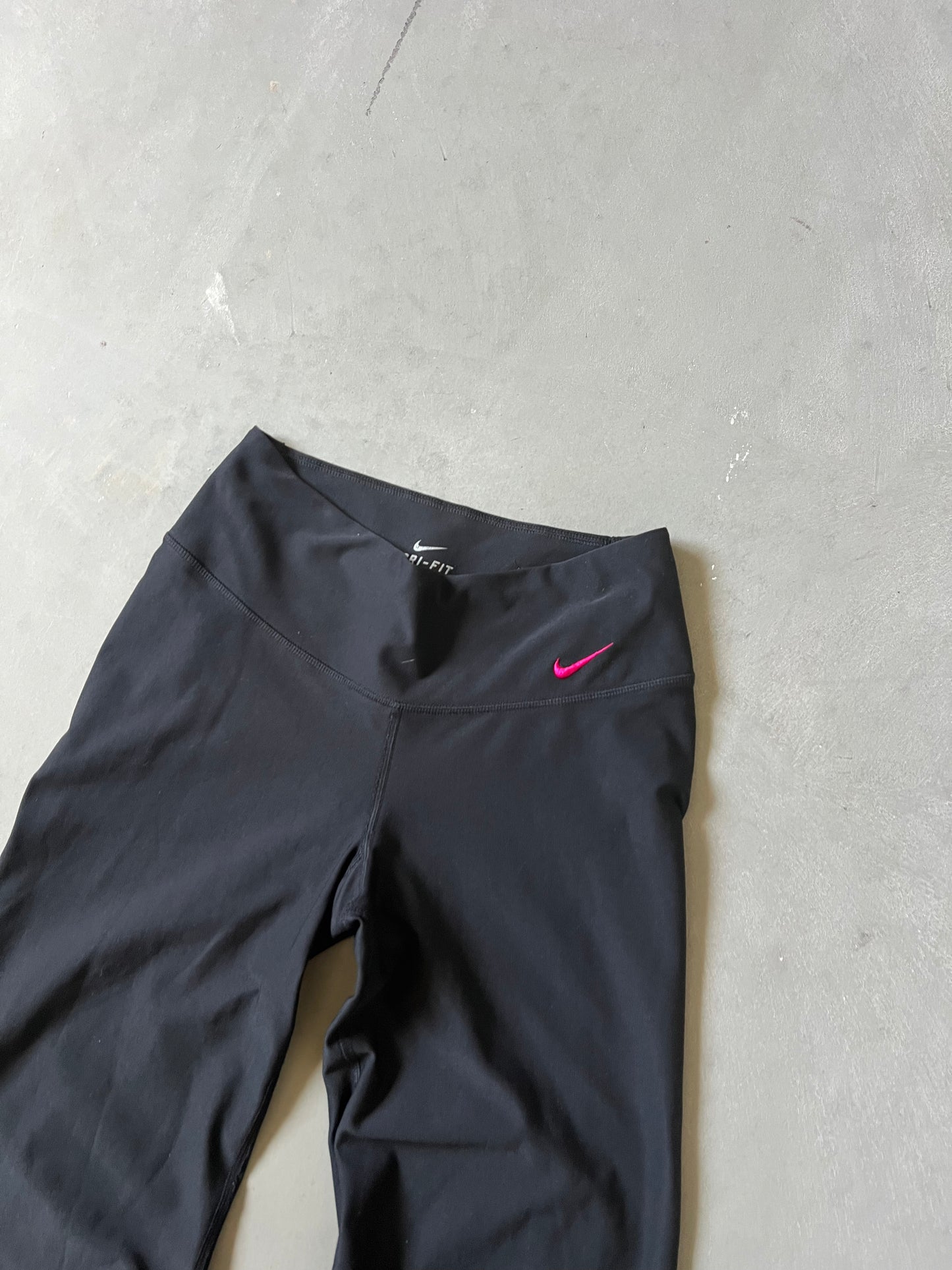 Nike Swoosh Black Jogger Leggings - XS