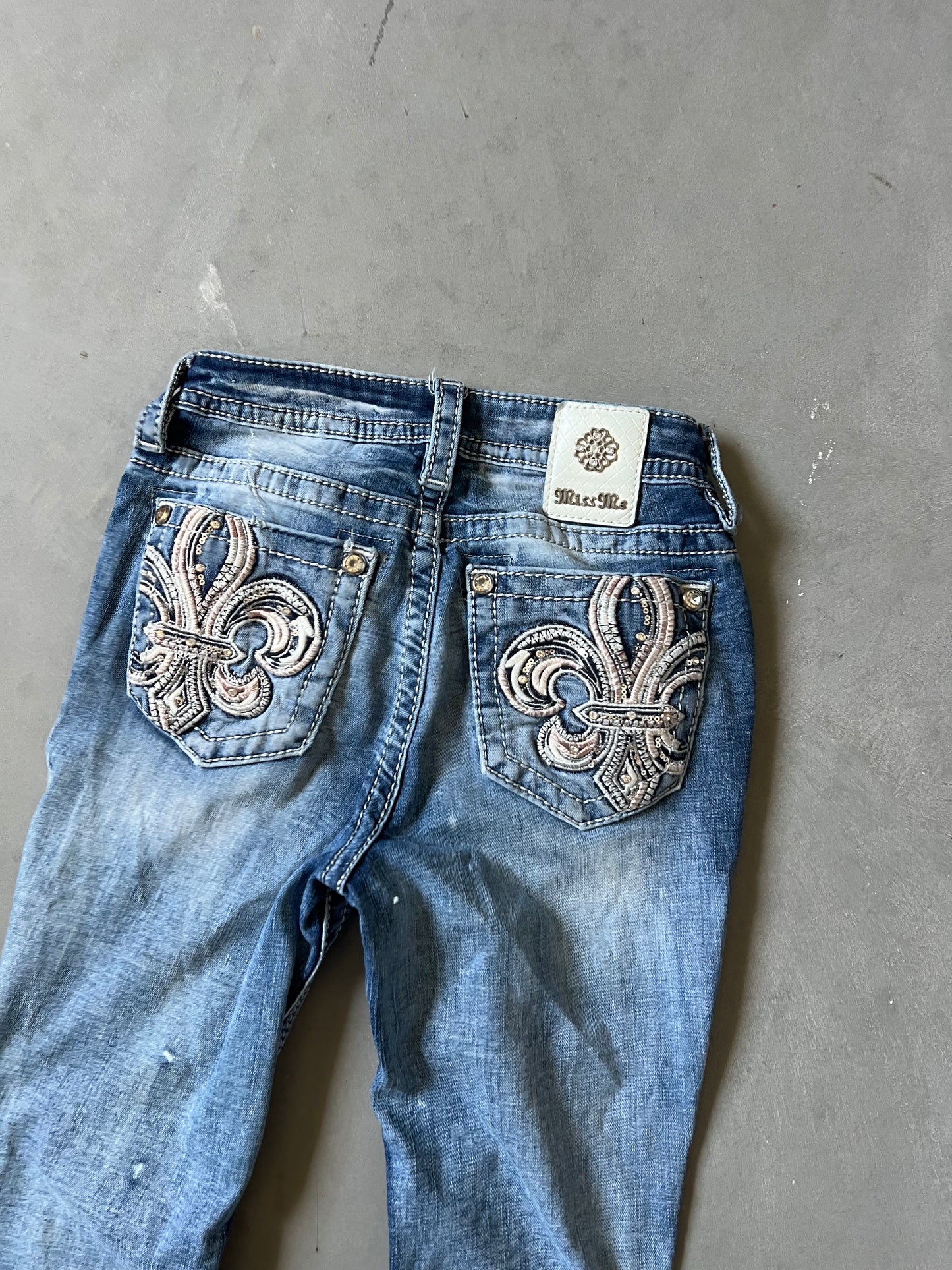 Low Rise Miss Me Denim Y2k Jeans - 24