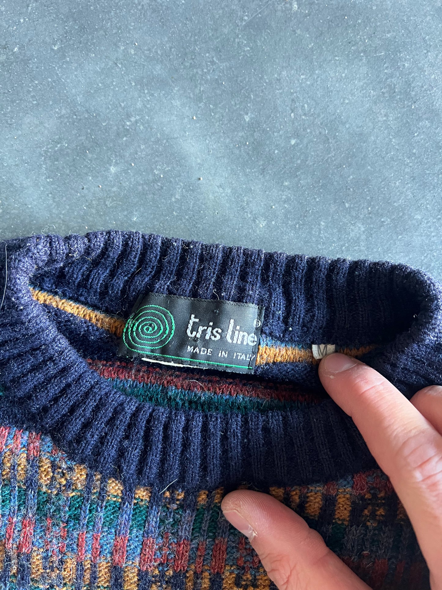 Vintage 90s Coogie Style Cable Knit Sweater - M