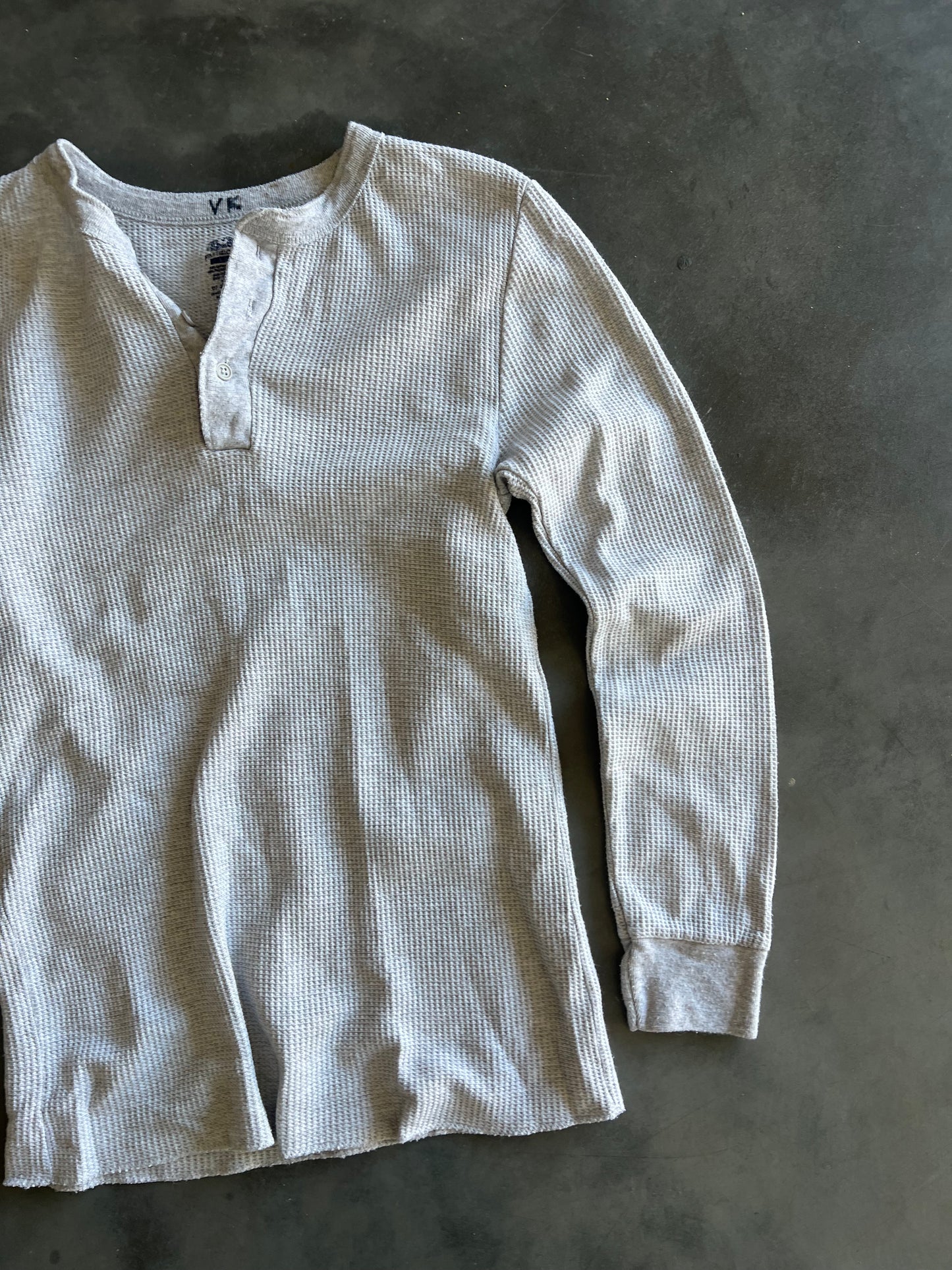 Vintage Grey Fruit of The Loom Thermal Shirt - L