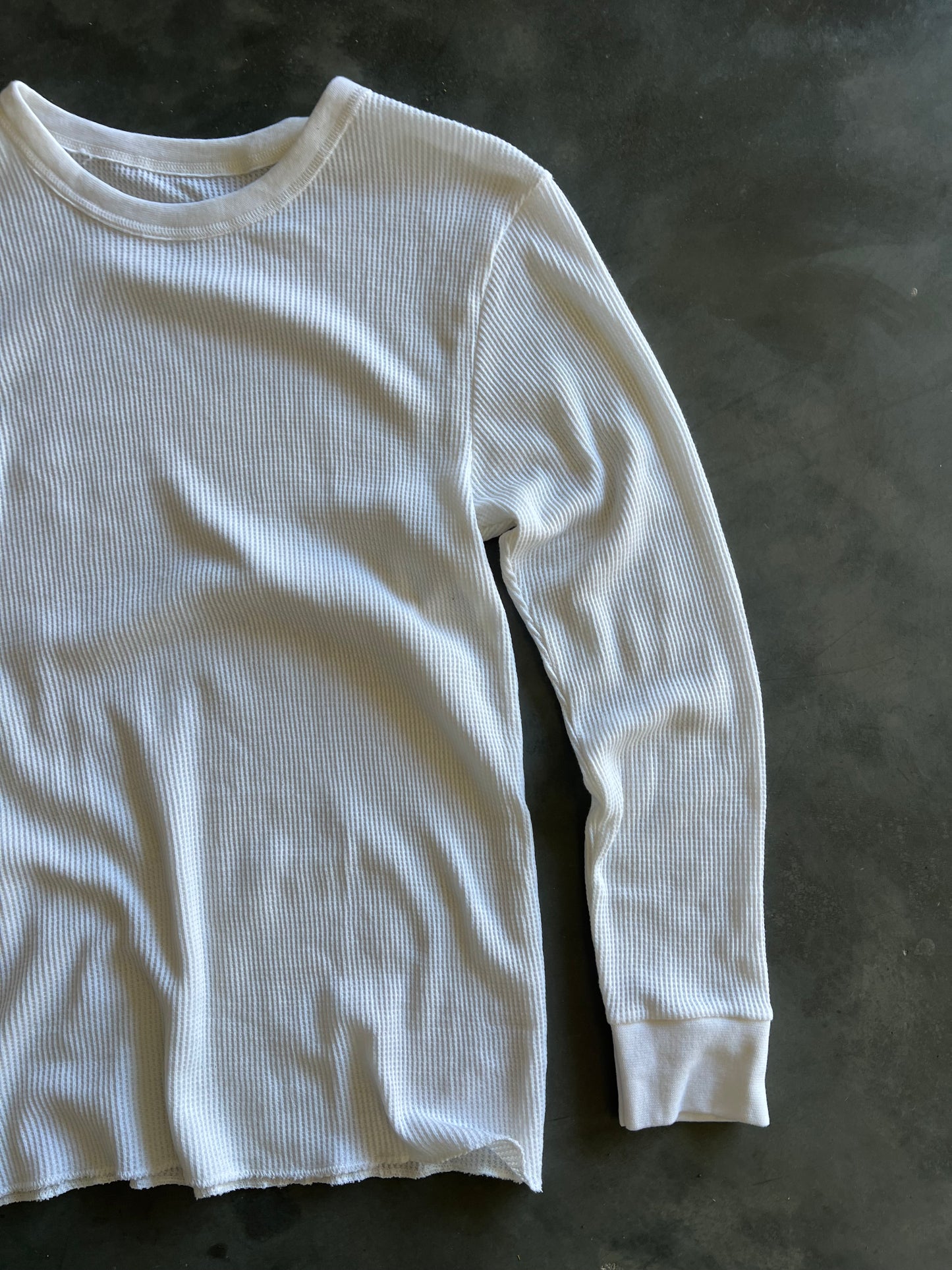 Vintage White Fruit of The Loom Thermal Shirt - L