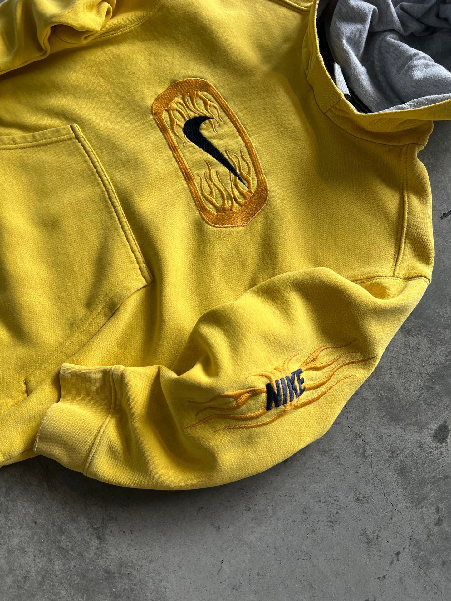 Vintage Yellow Y2k Nike Hoodie - YS