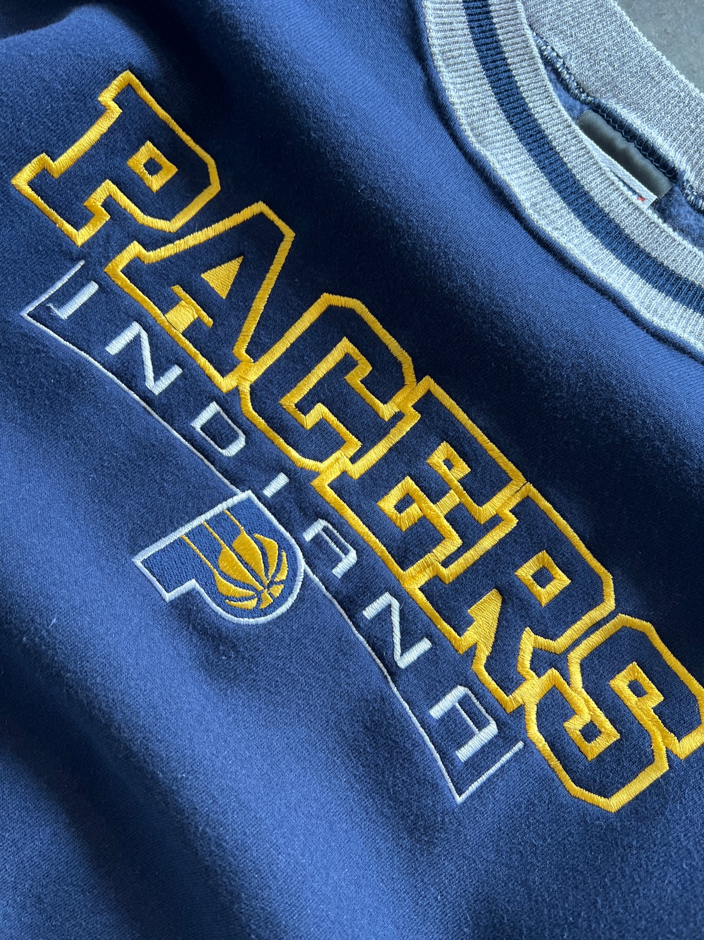 Vintage Navy Indiana Pacers Crew - L