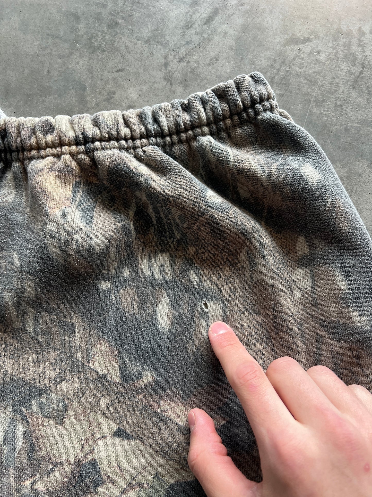 Vintage RealTree Camo Sweats - XL