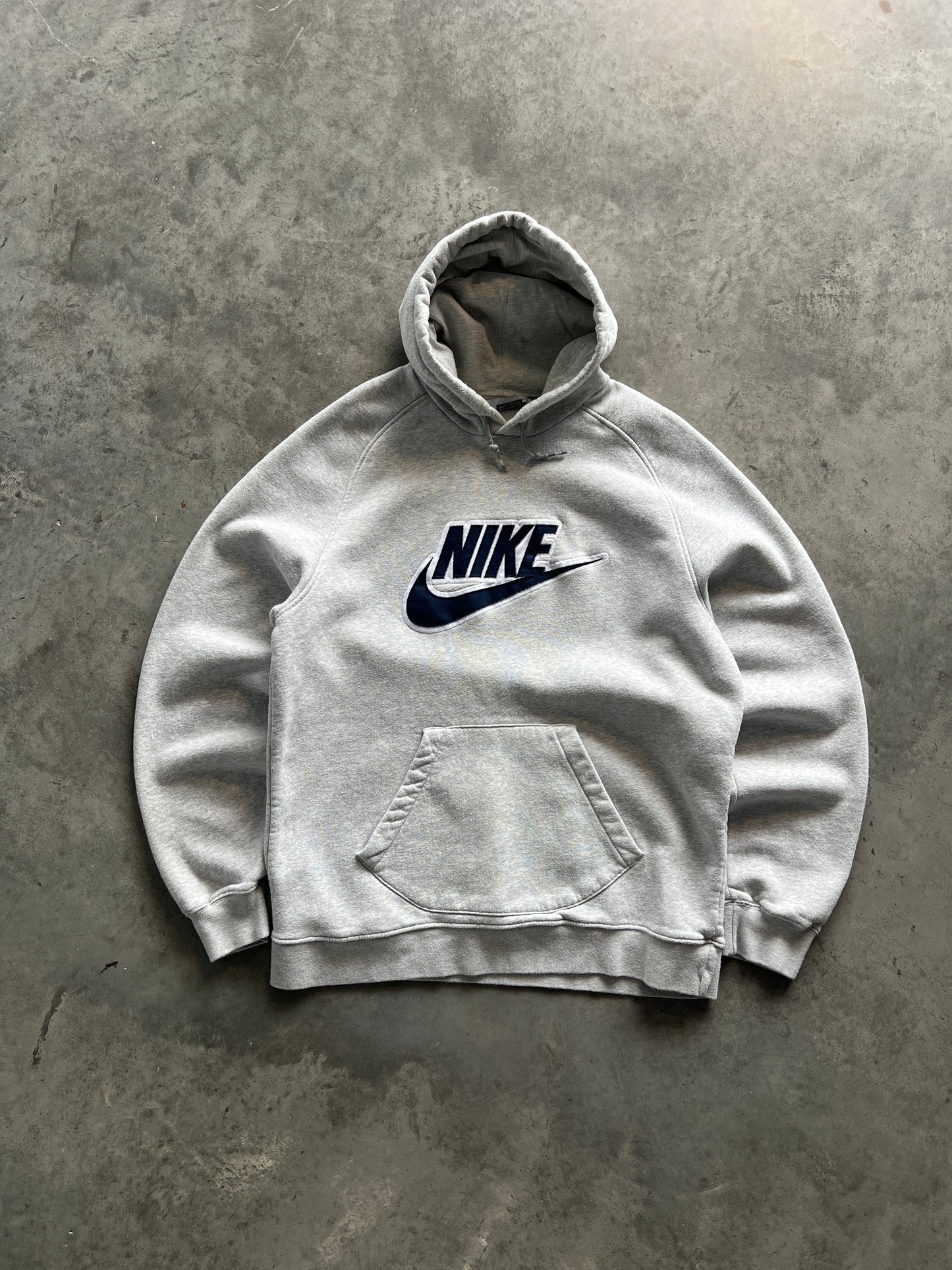 Vintage White Nike Spellout Hoodie - XL