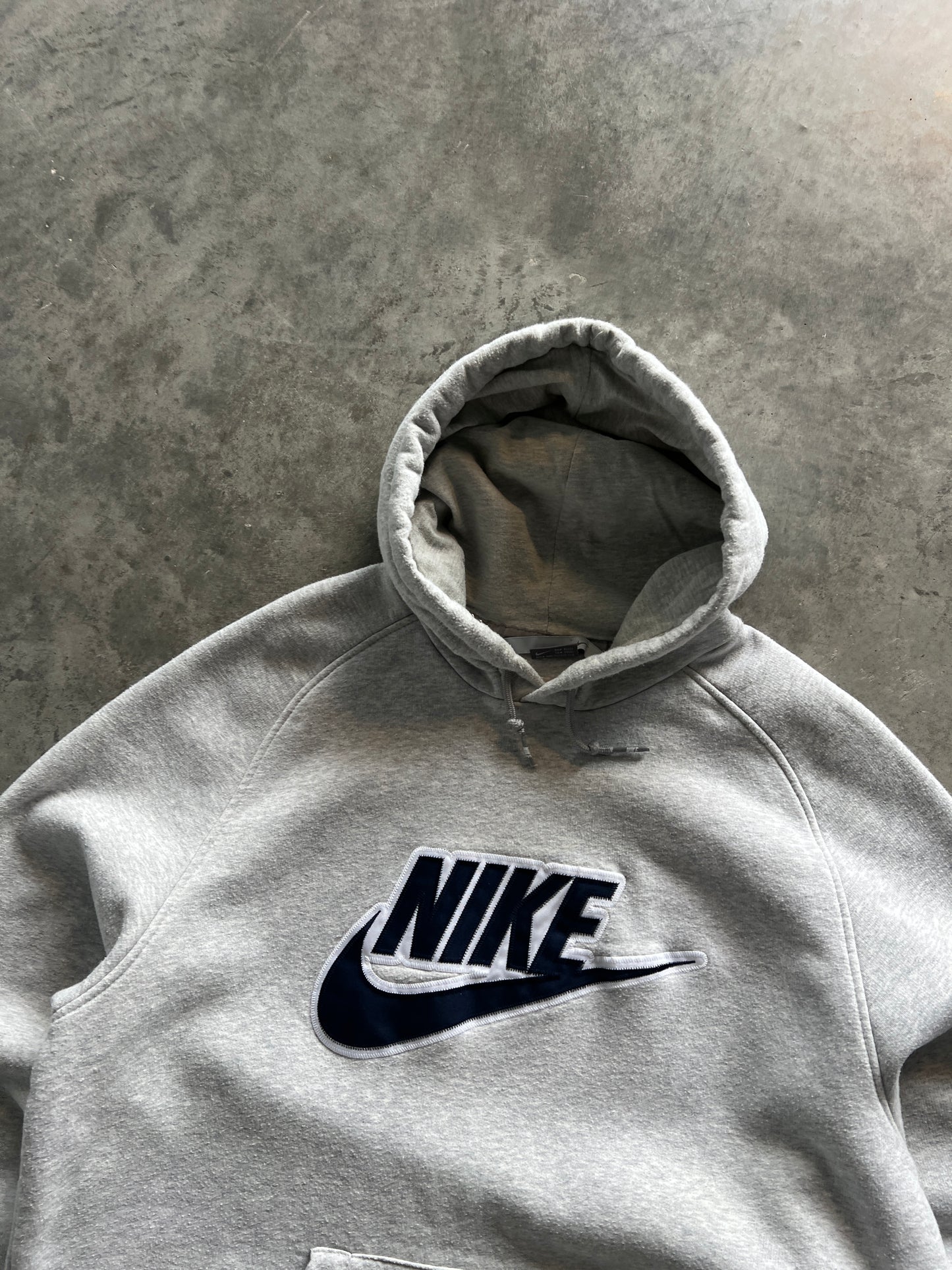 Vintage White Nike Spellout Hoodie - XL