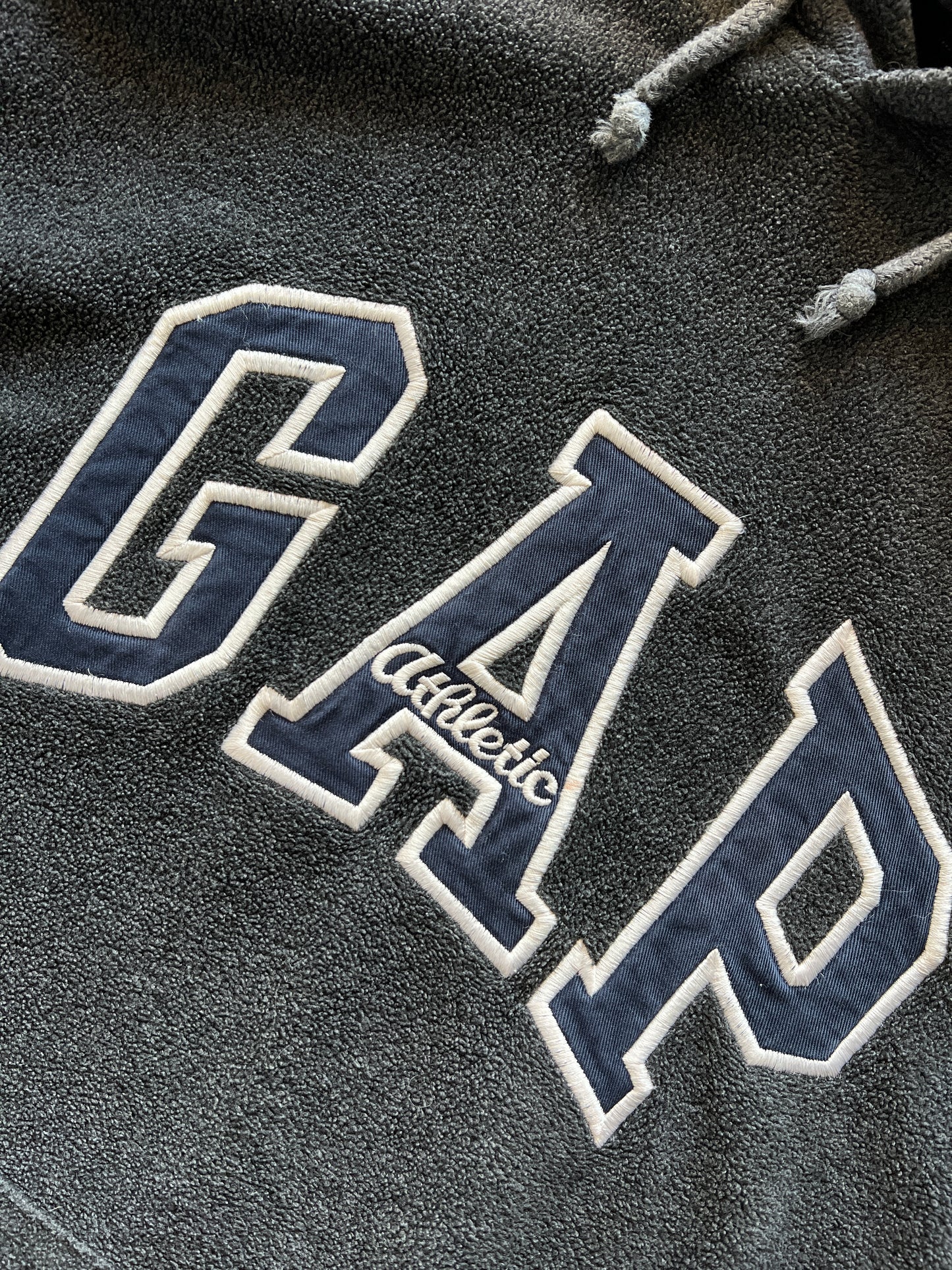 Vintage Faded Grey Gap Spellout Fleece - XL