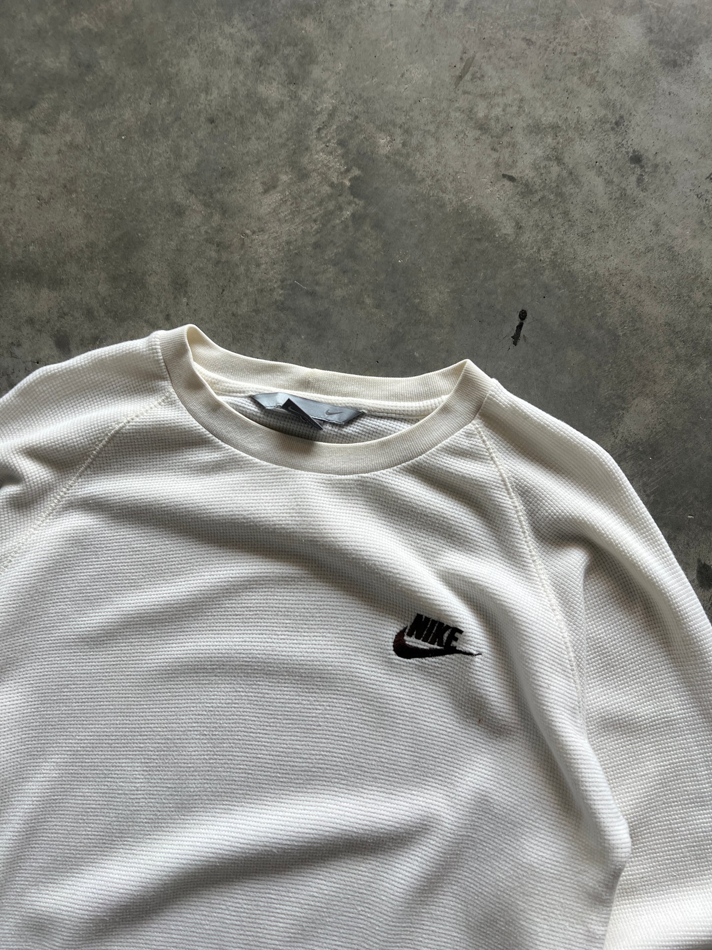Vintage White Nike Thermal Shirt - M