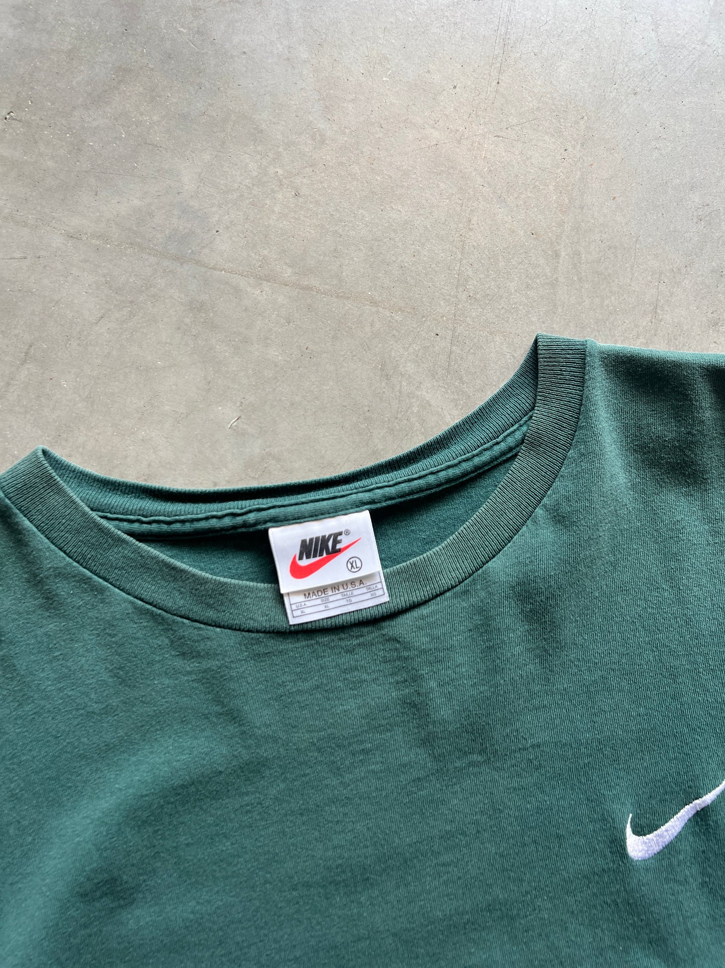 Vintage Green Nike Swoosh Shirt - XL