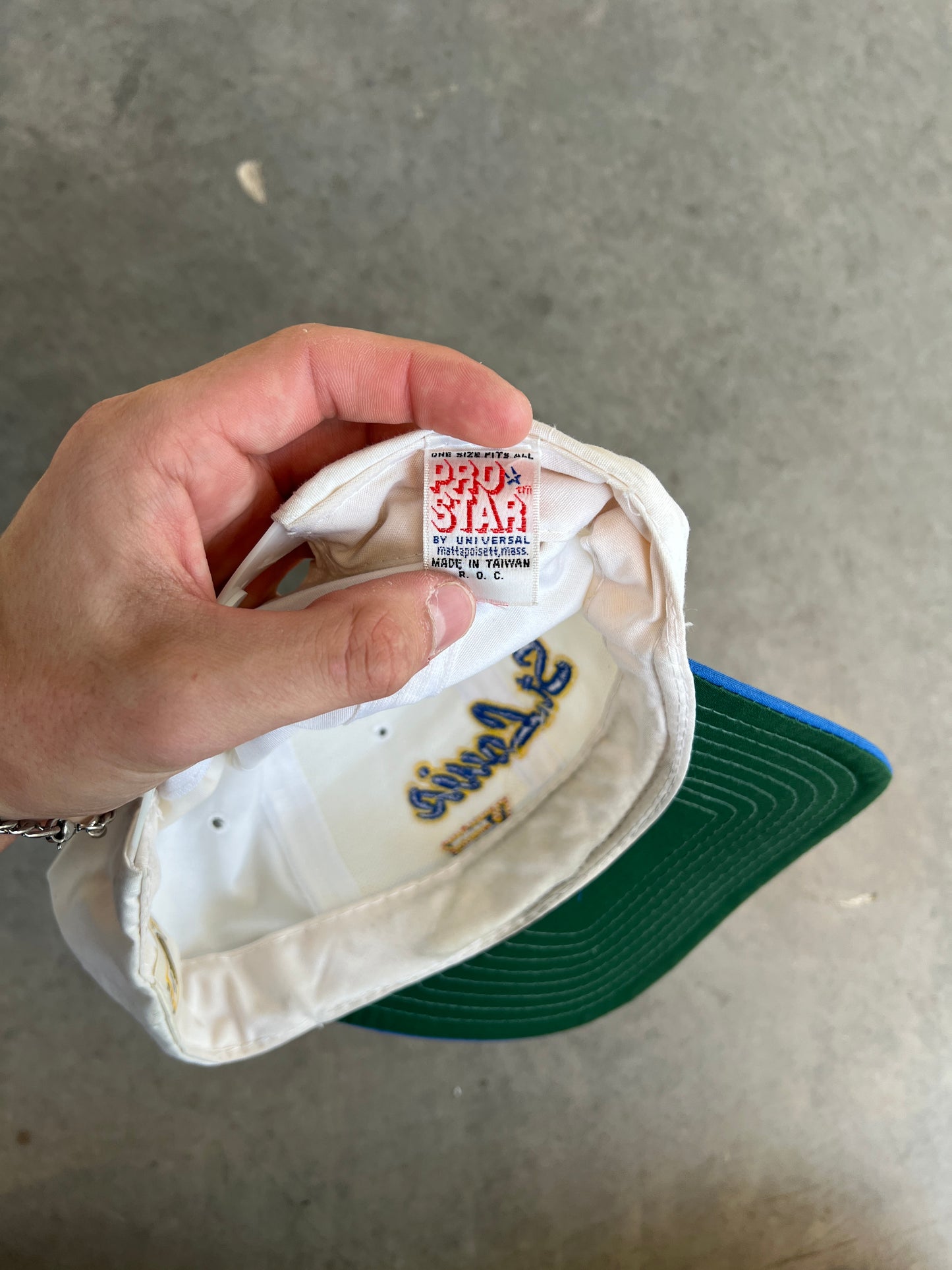 Vintage St Louise Spellout Hat