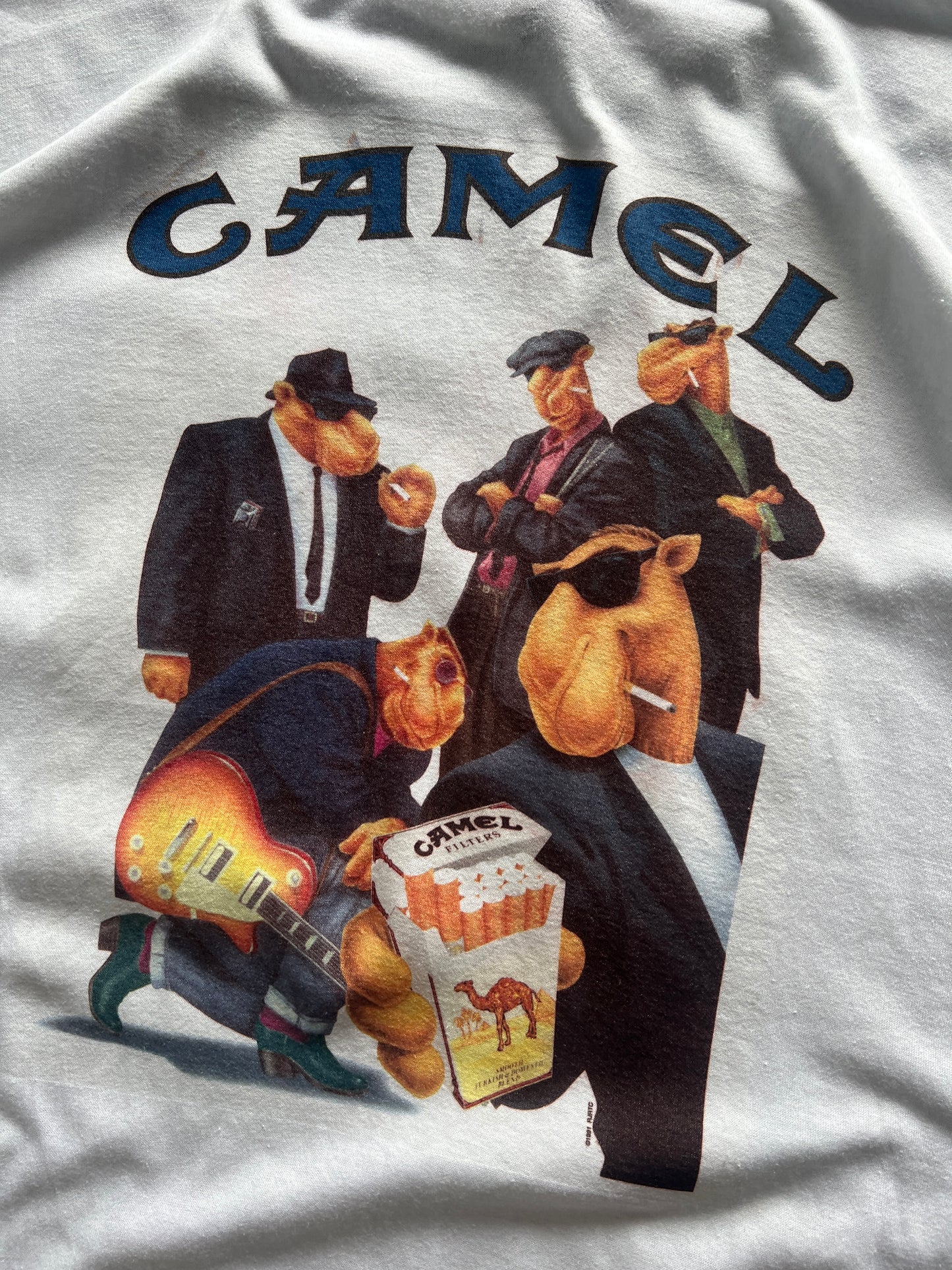 Vintage White Camel Shirt - XL