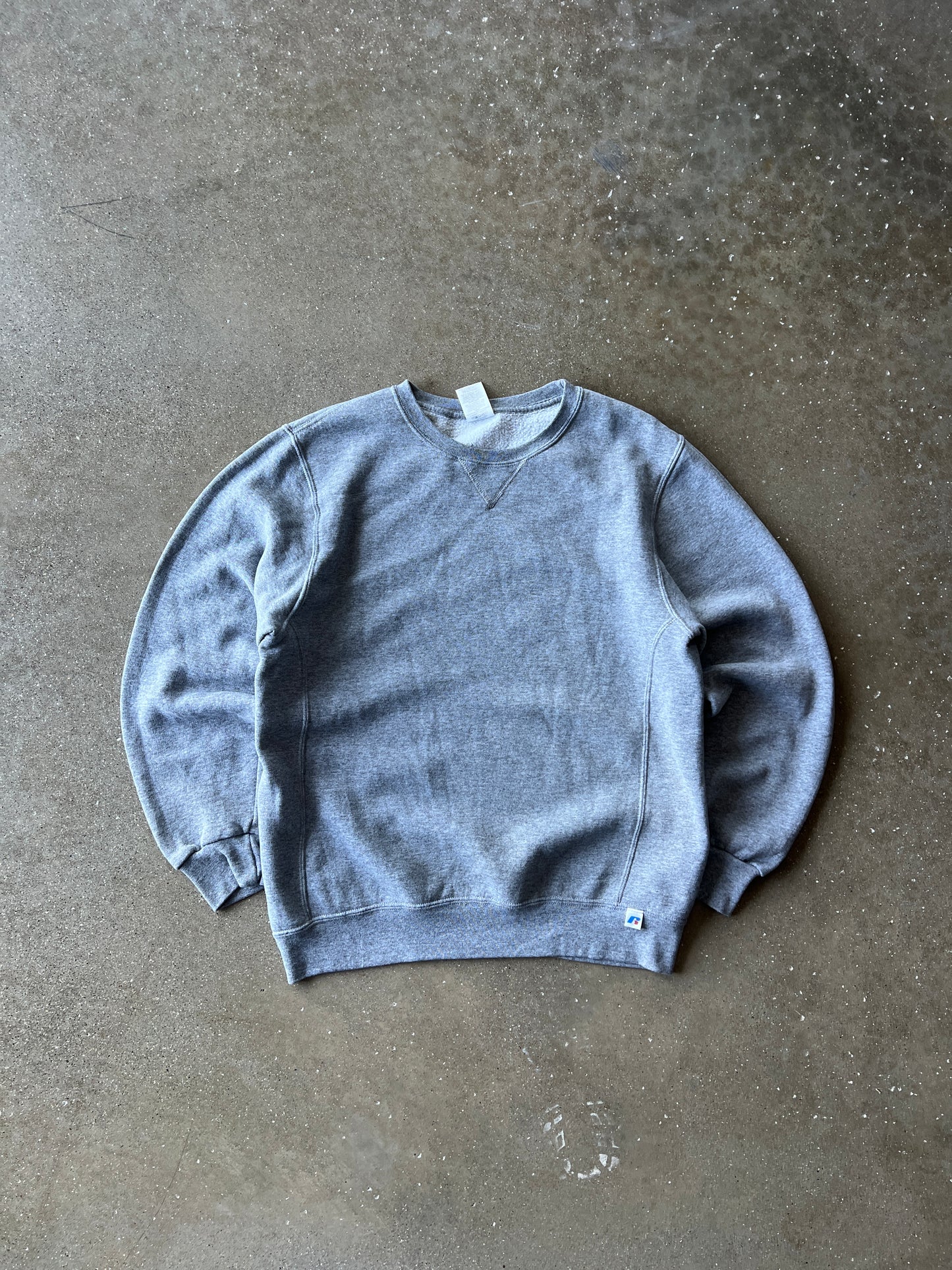 Vintage Heather Grey Russell Crew - M