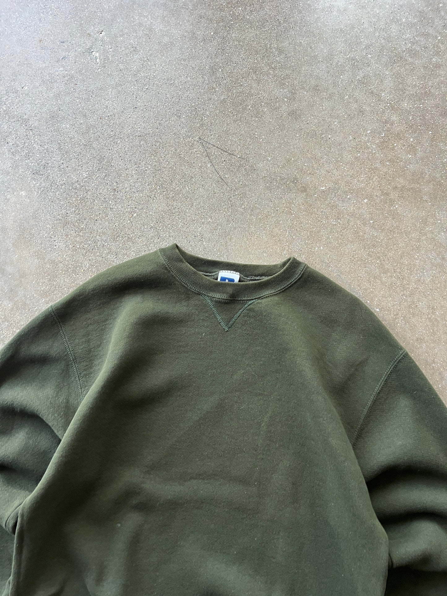 Vintage Dark Russell Russell Athletic Crew - M